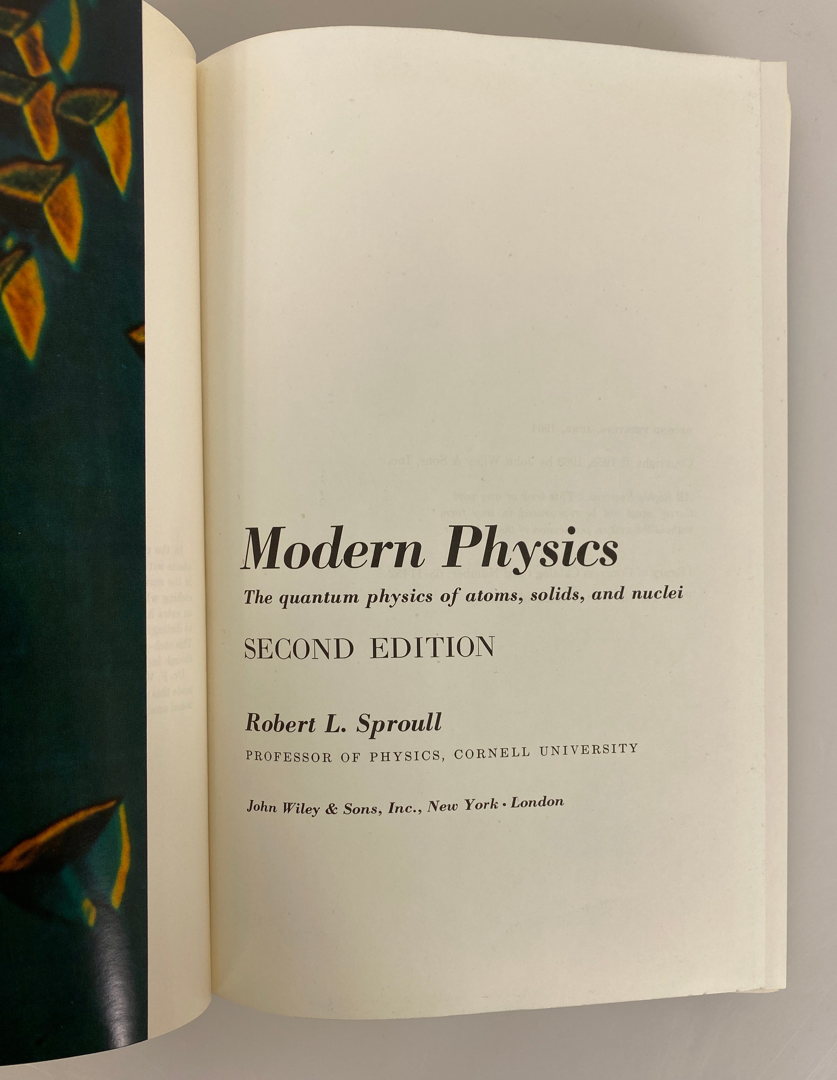 Modern Physics by Robert L. Sproull 1964 Second Edition HC DJ