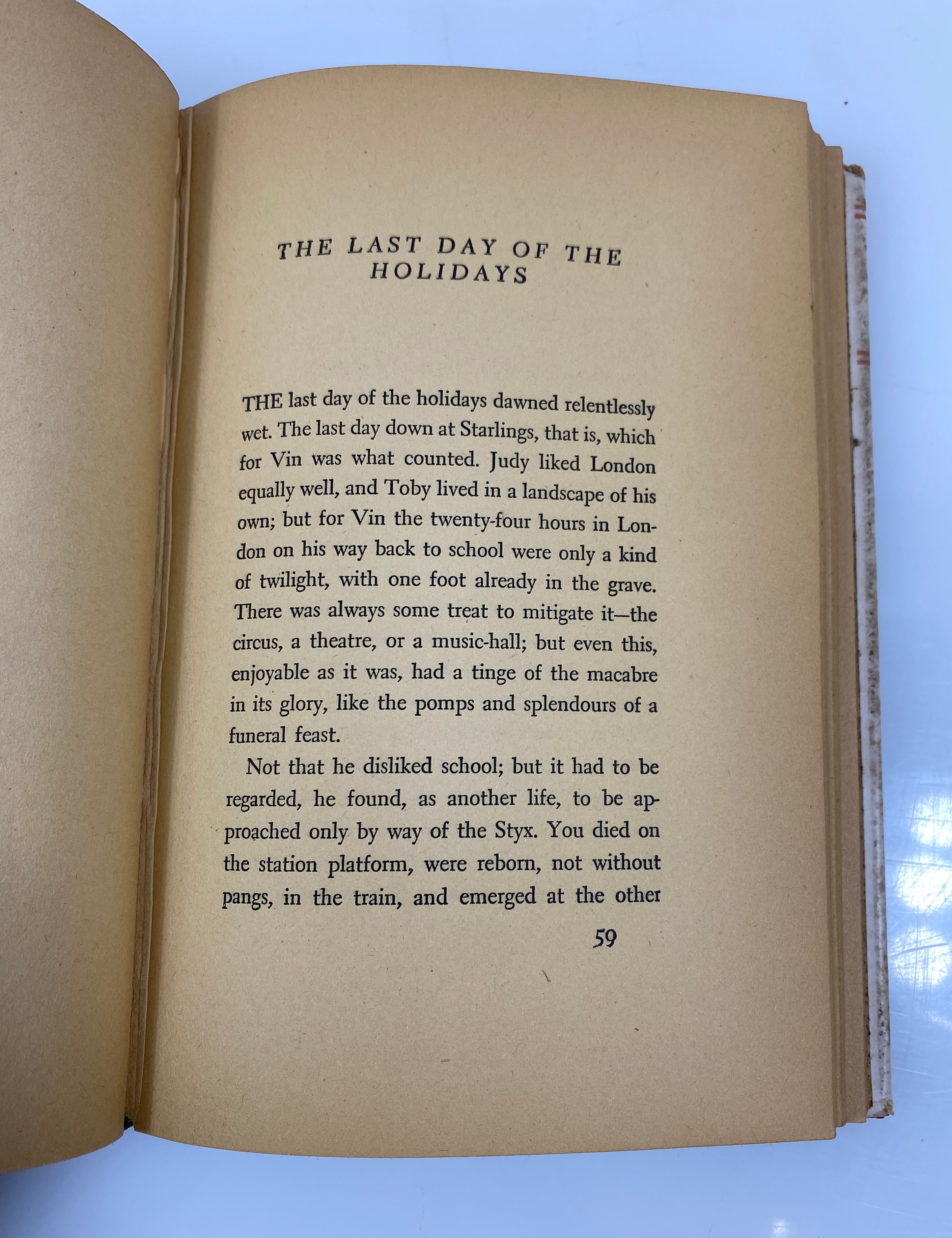 Mrs Miniver by Jan Struther Grosset & Dunlap 1940 HCDJ