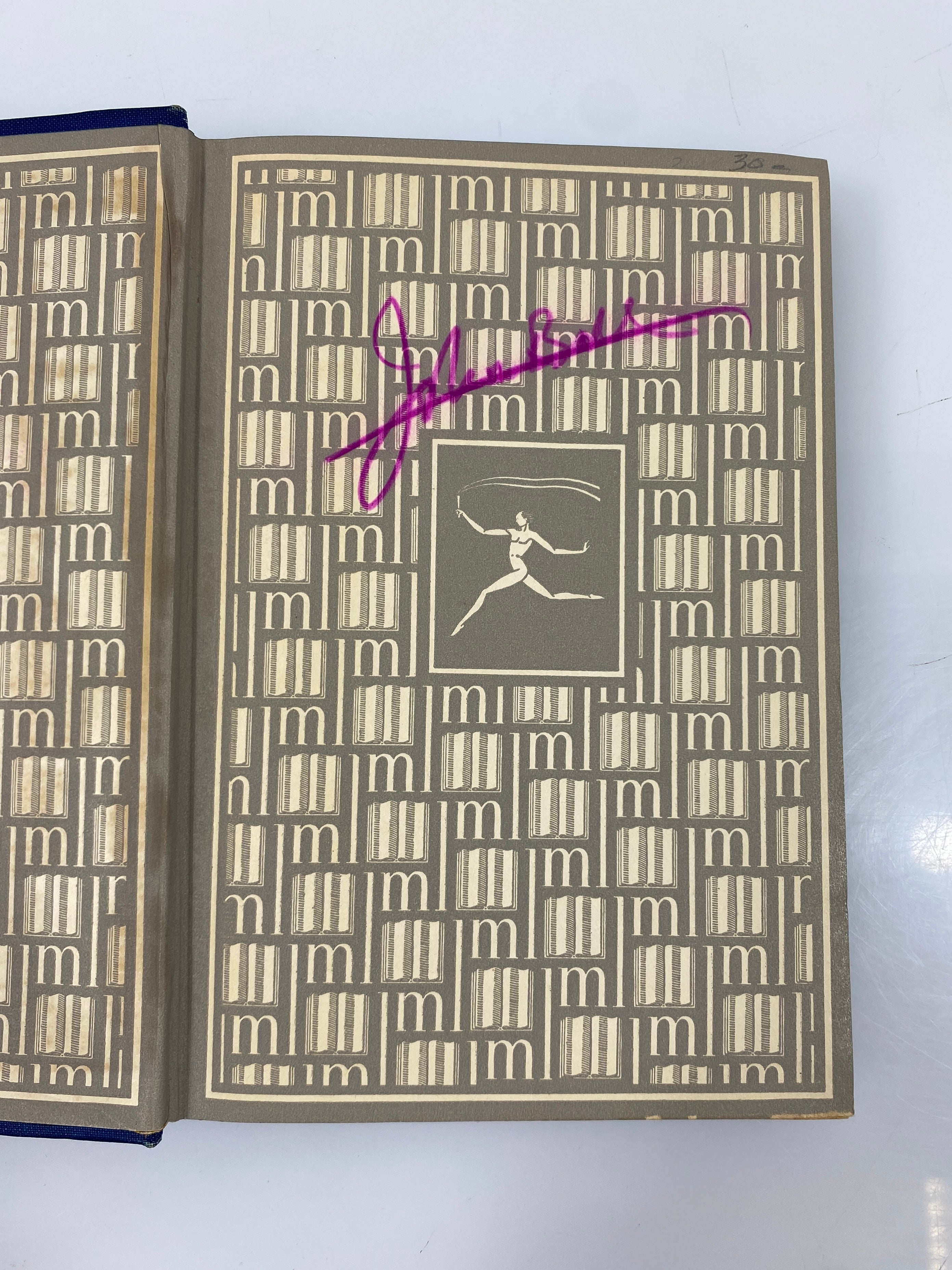 Mrs. Dalloway by Virginia Woolf Modern Library, Inc. 1928 HC