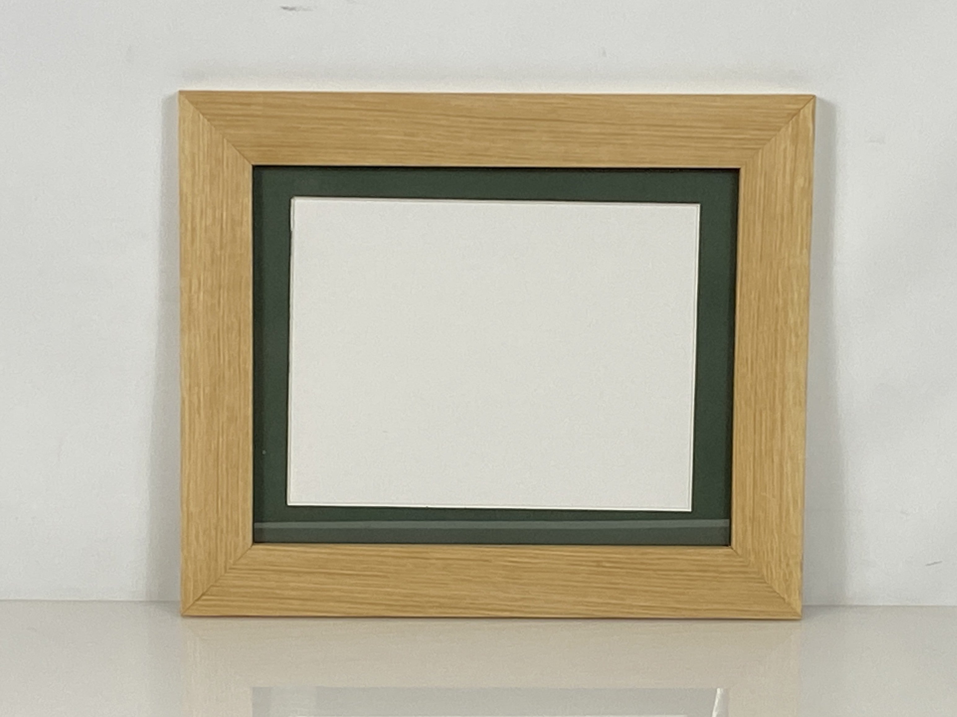 MSU Shadows White Oak Bachelor/Master Diploma Frame