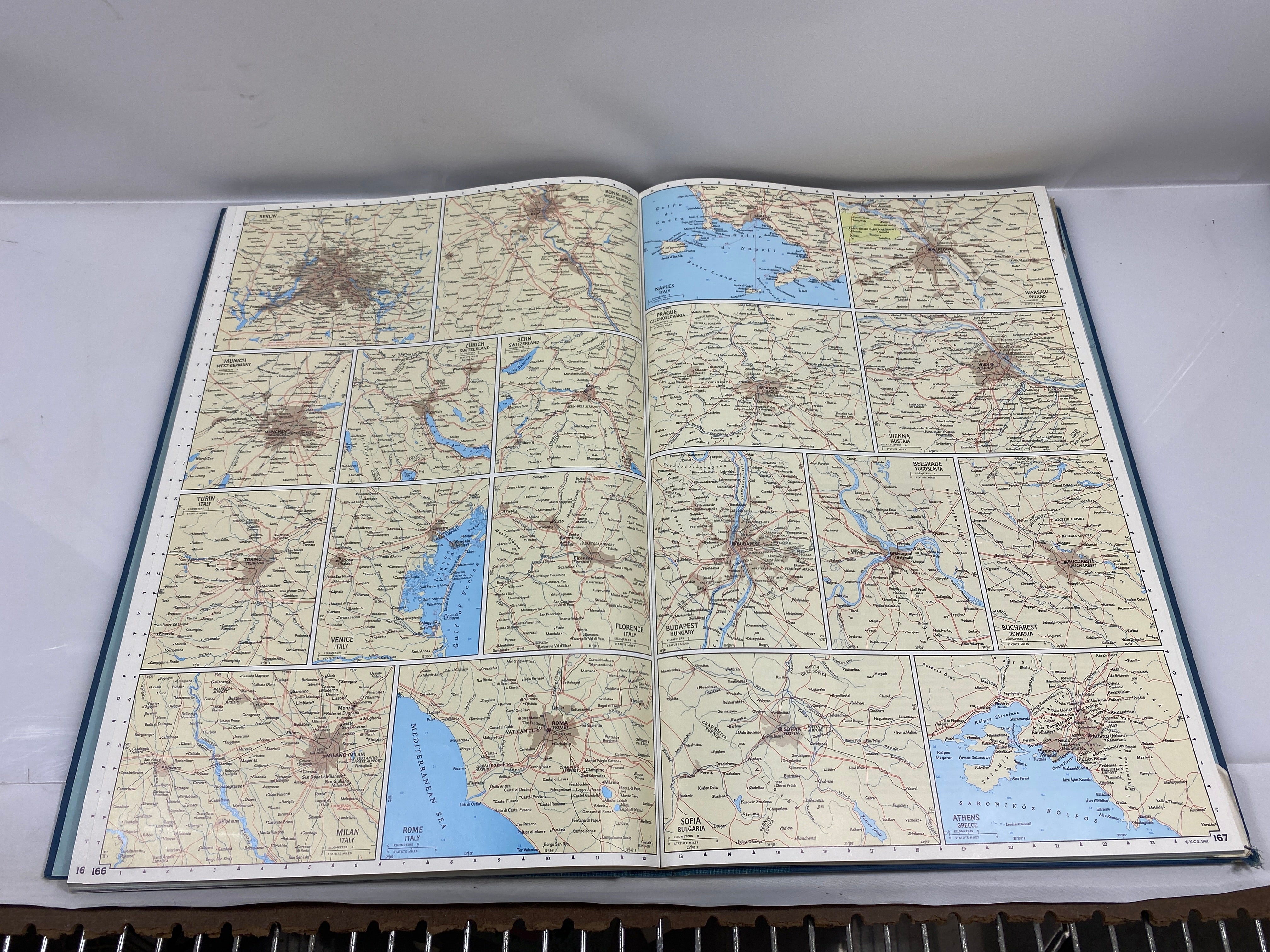 National Geographic Atlas of the World 5th Ed. 1983 HC