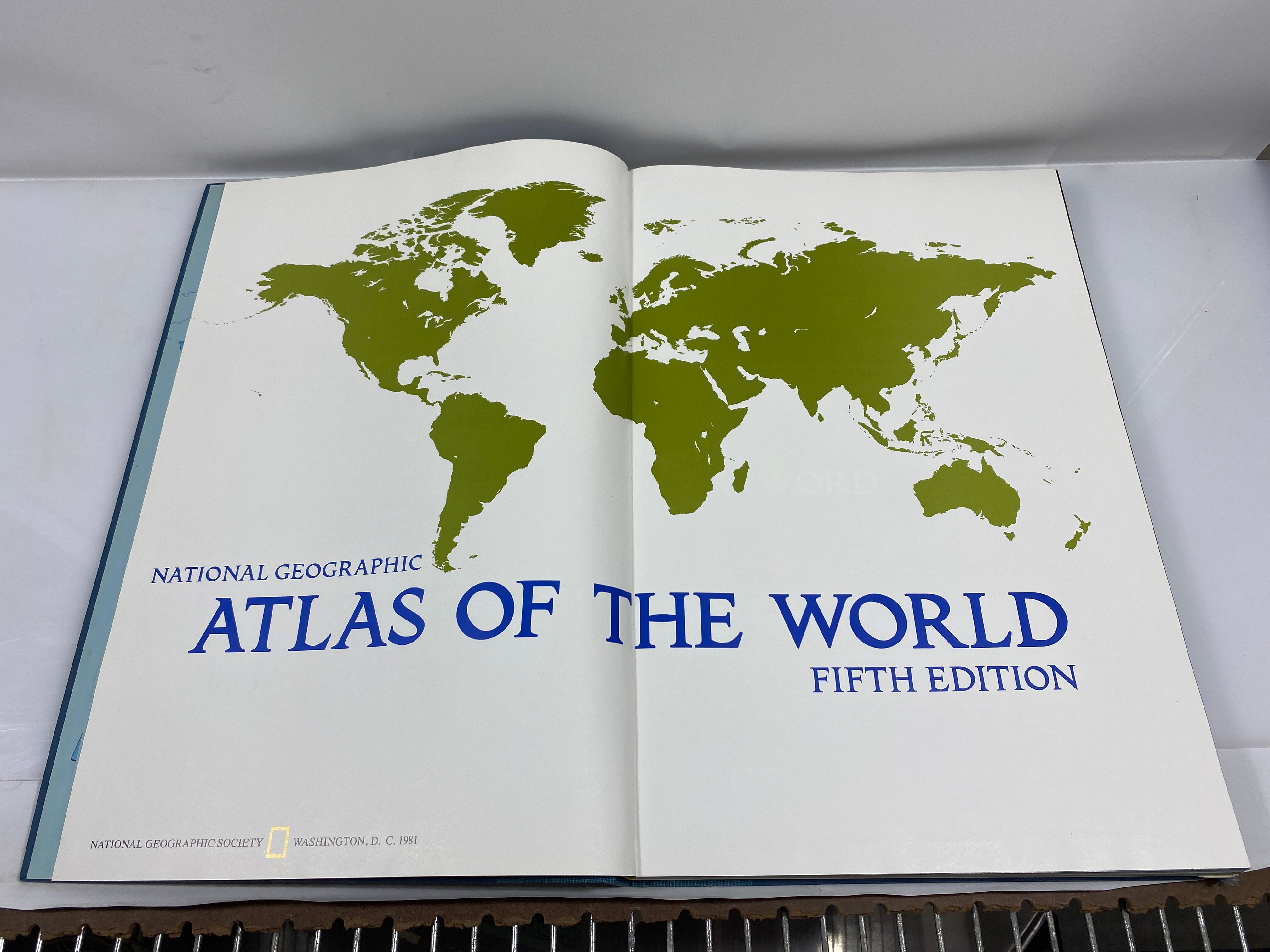 National Geographic Atlas of the World 5th Ed. 1983 HC