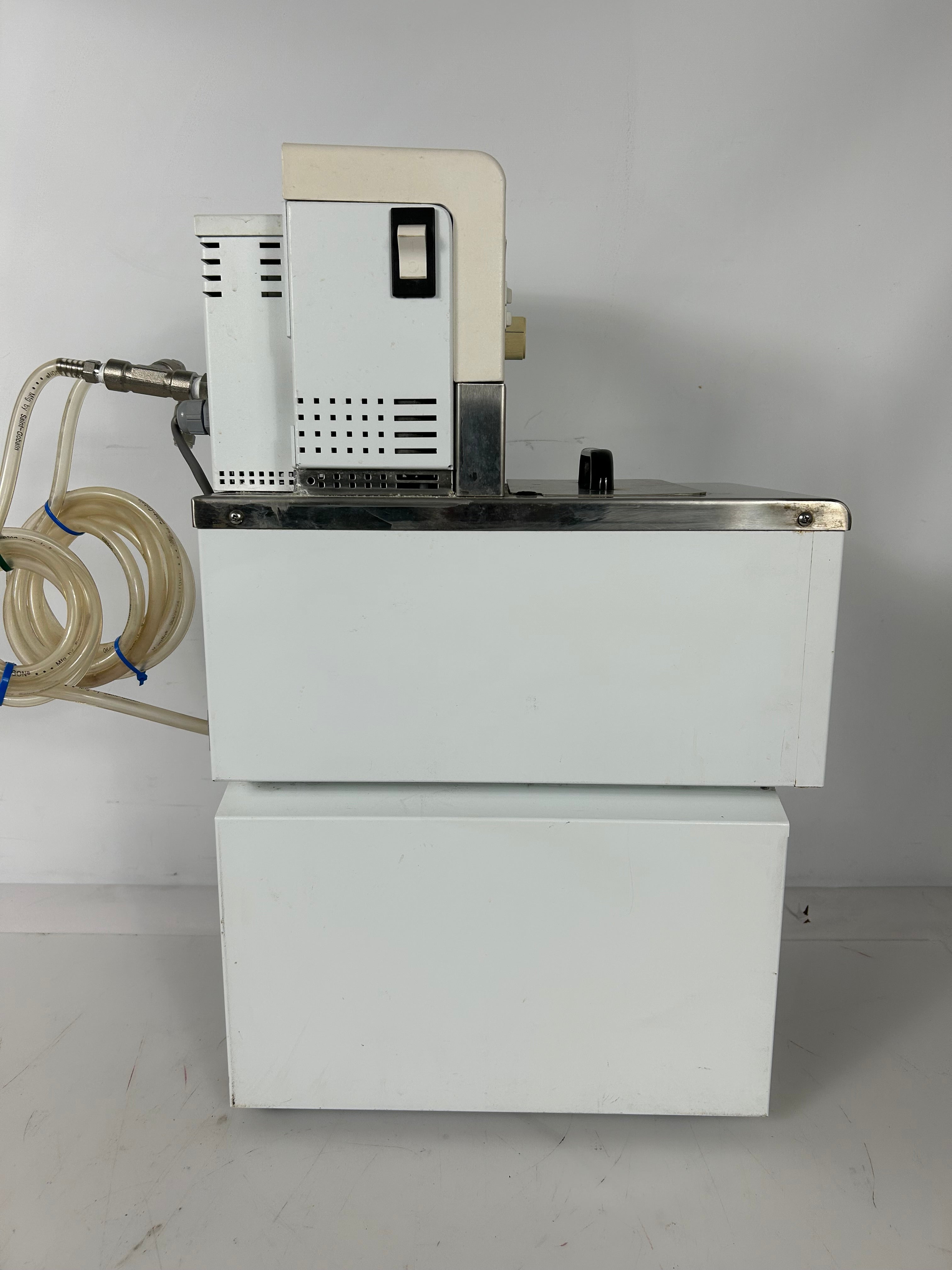 Neslab RTE-111 Refrigerated Bath/Circulator *Untested*