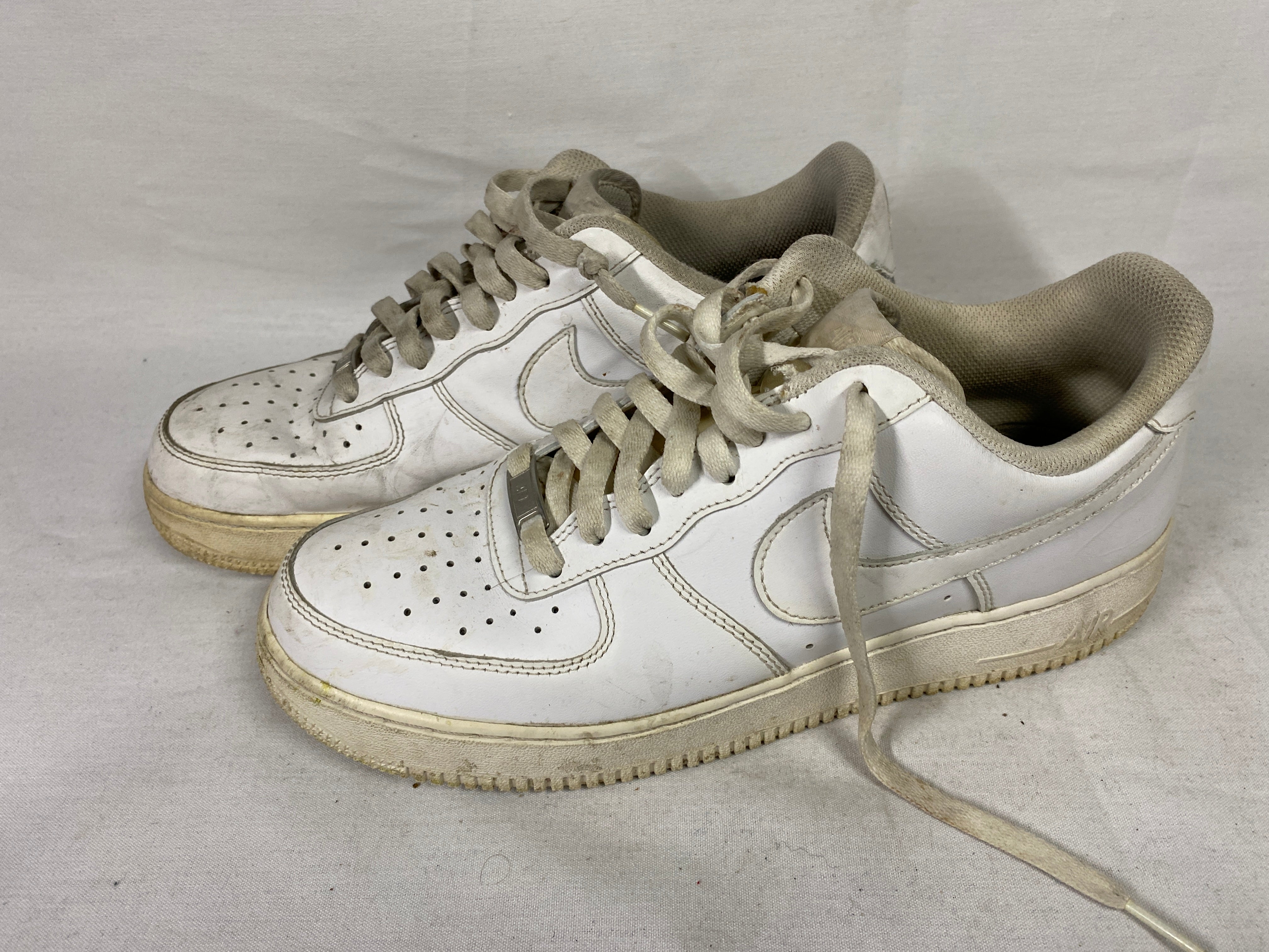 Nike Air Force 1 Triple White Sneakers Men's Size 10.5