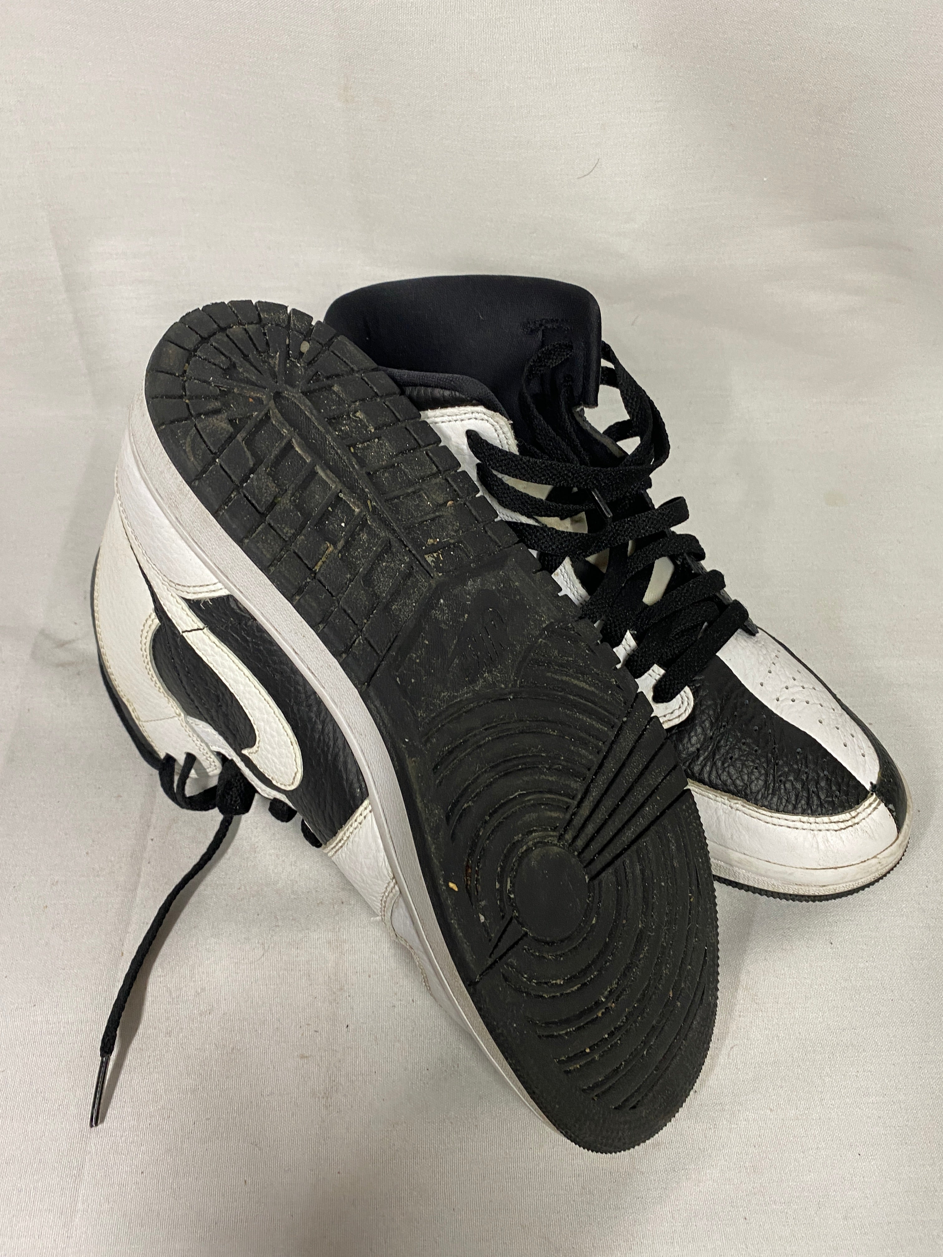 Nike Air Jordan 1 Mid "Homage" Sneakers in Black and White Split Panda Women's Size 10