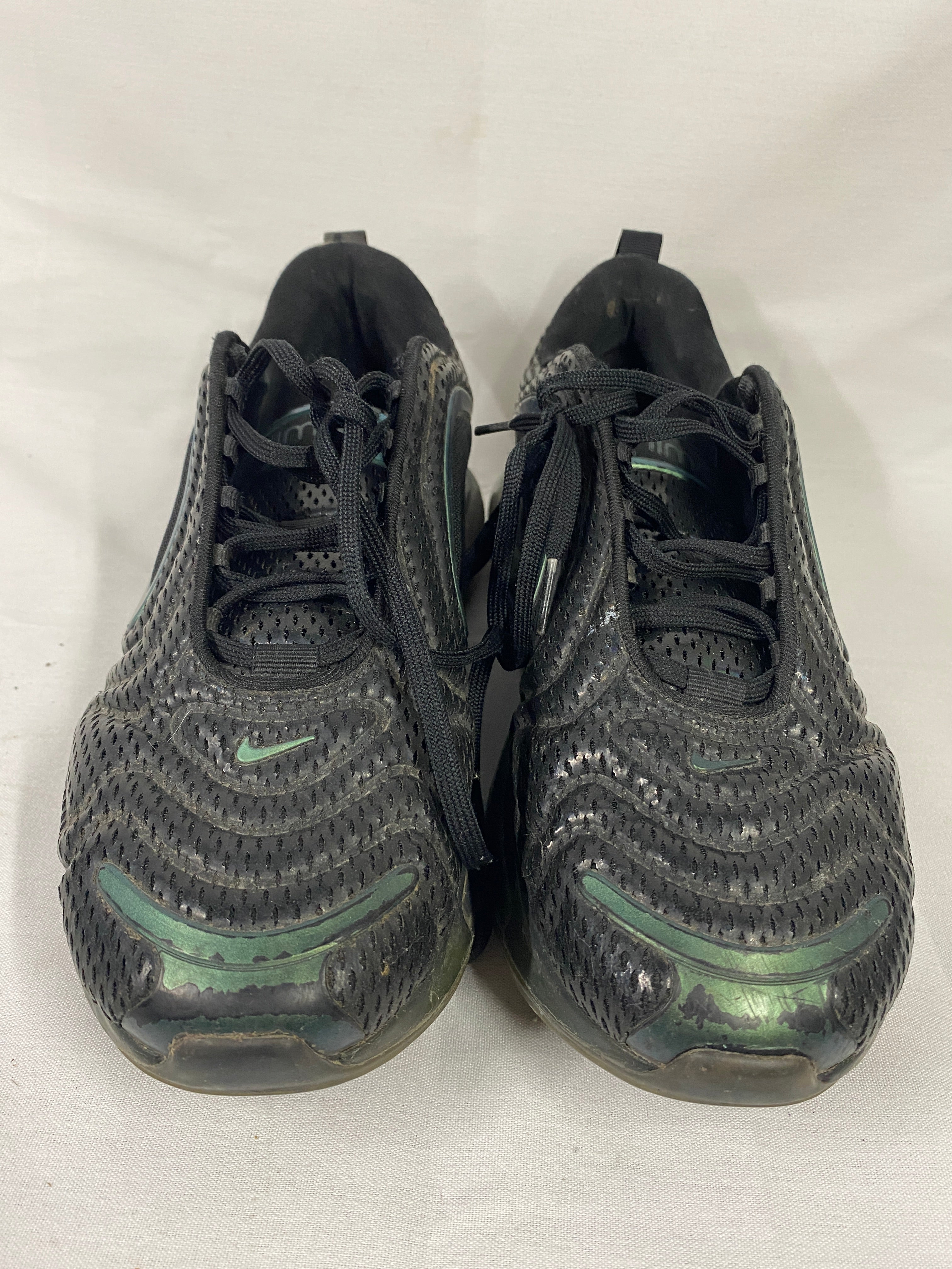 Nike AirMax 720 Throwback Future Sneakers Women's Size 9.5