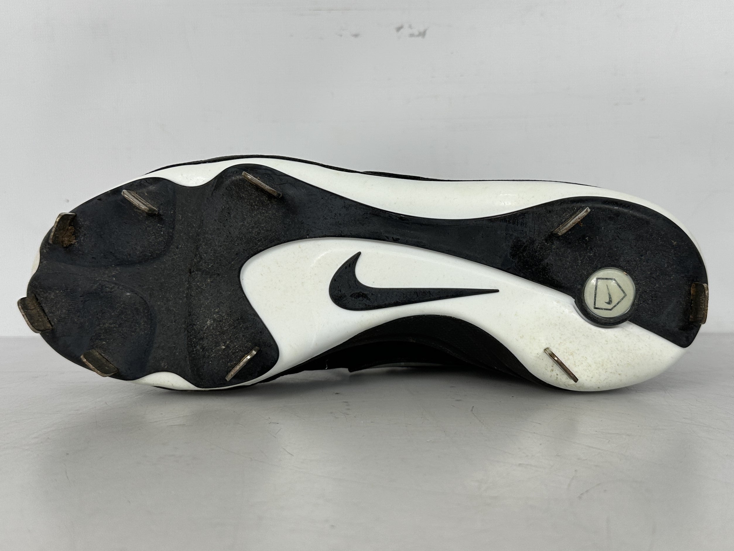 Nike Anthracite Air MVP Pro Metal Baseball Cleat Men's Size 7 *Used*