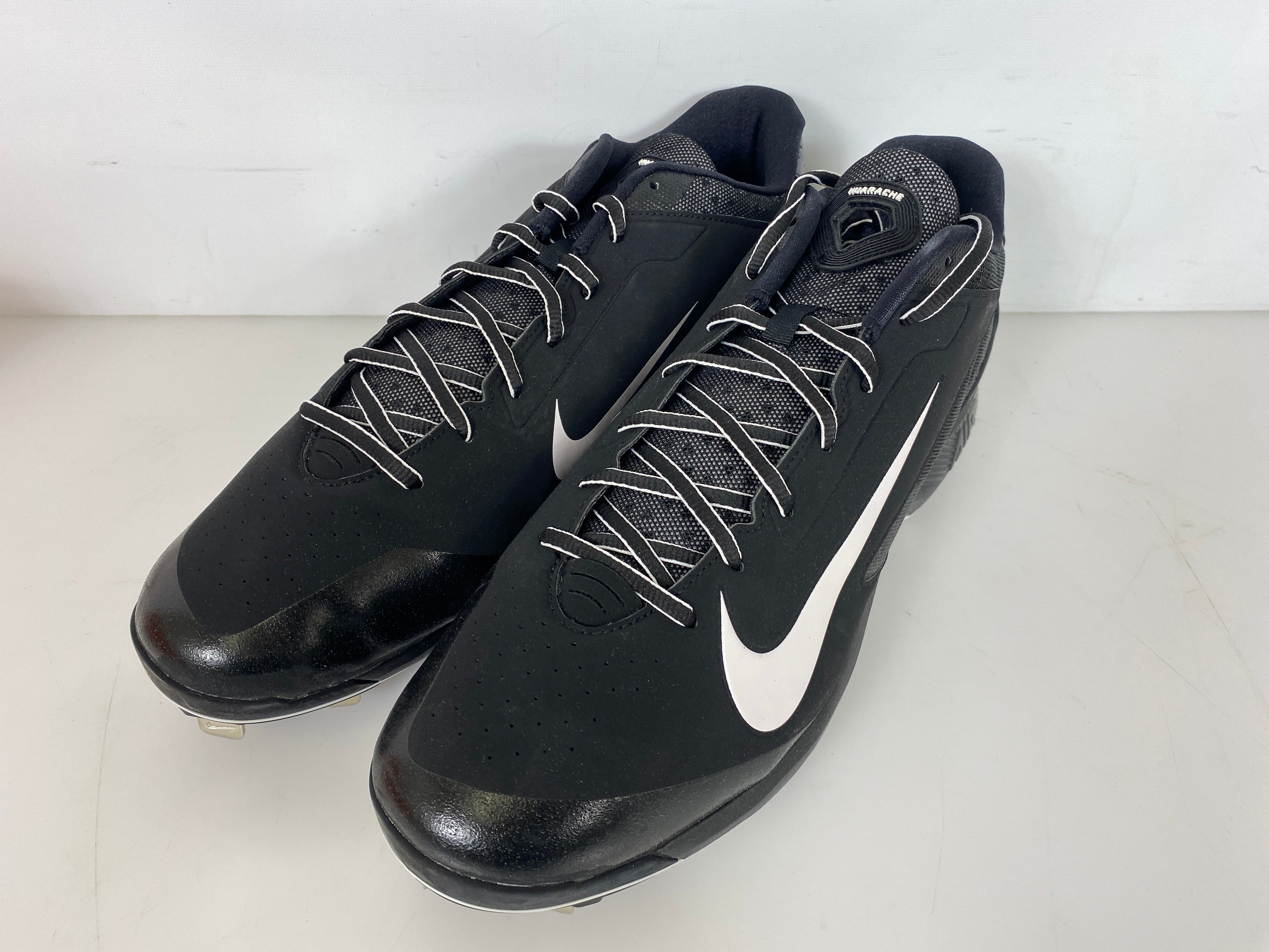 Nike Black Hurache Pro Low Baseball Cleats Men's Size 15