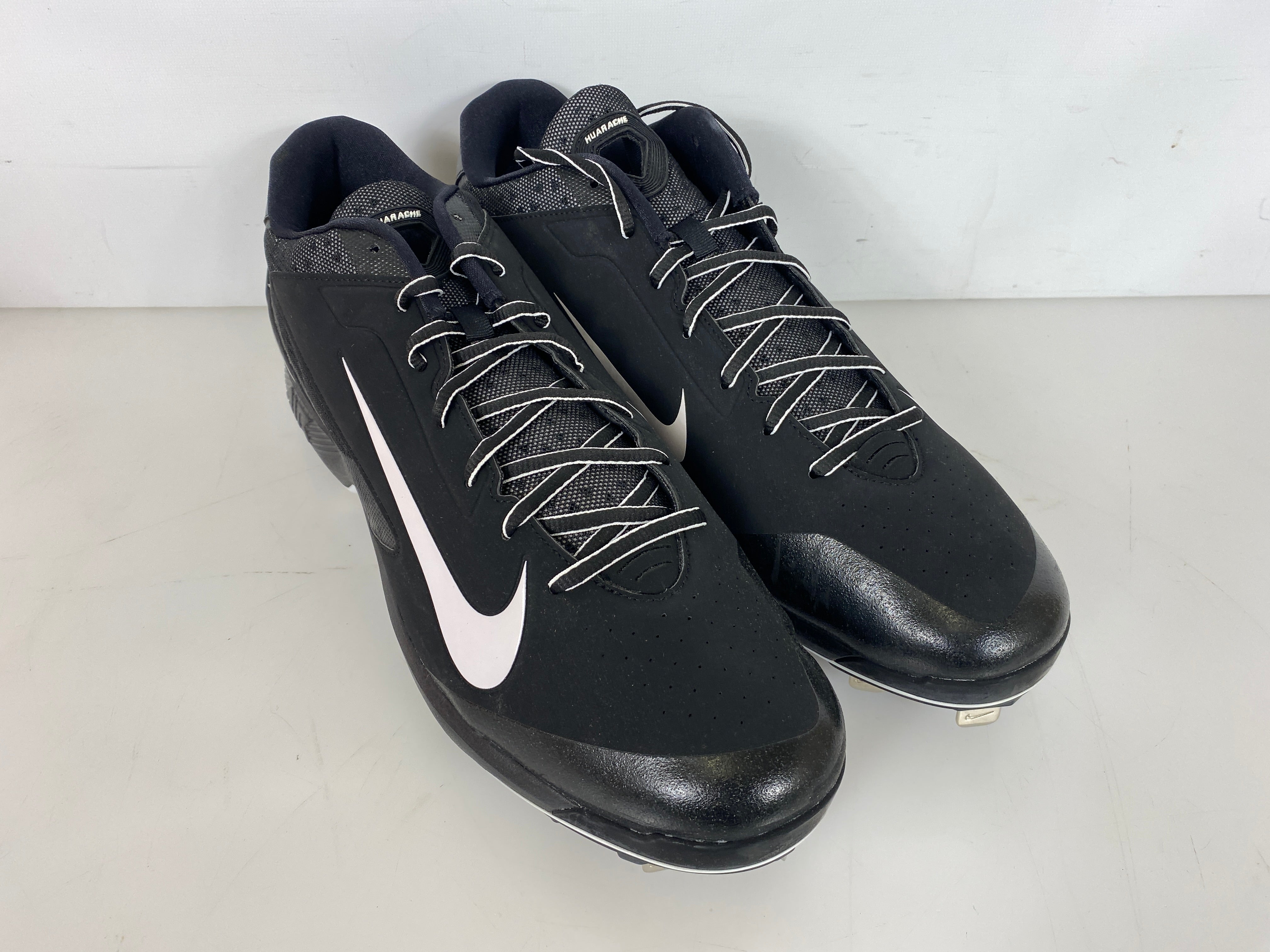 Nike Black Hurache Pro Low Baseball Cleats Men's Size 15
