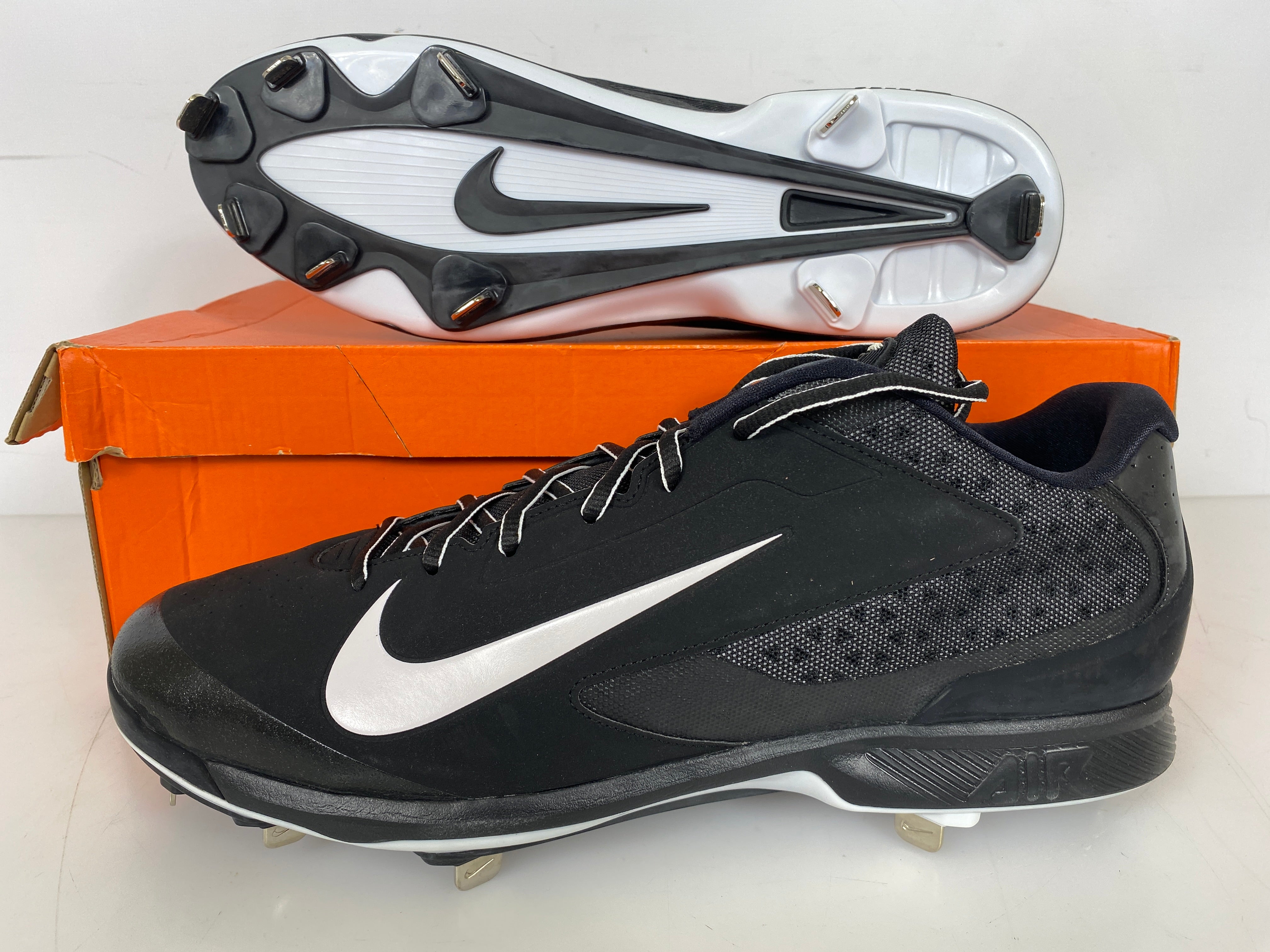 Nike Black Hurache Pro Low Baseball Cleats Men's Size 15