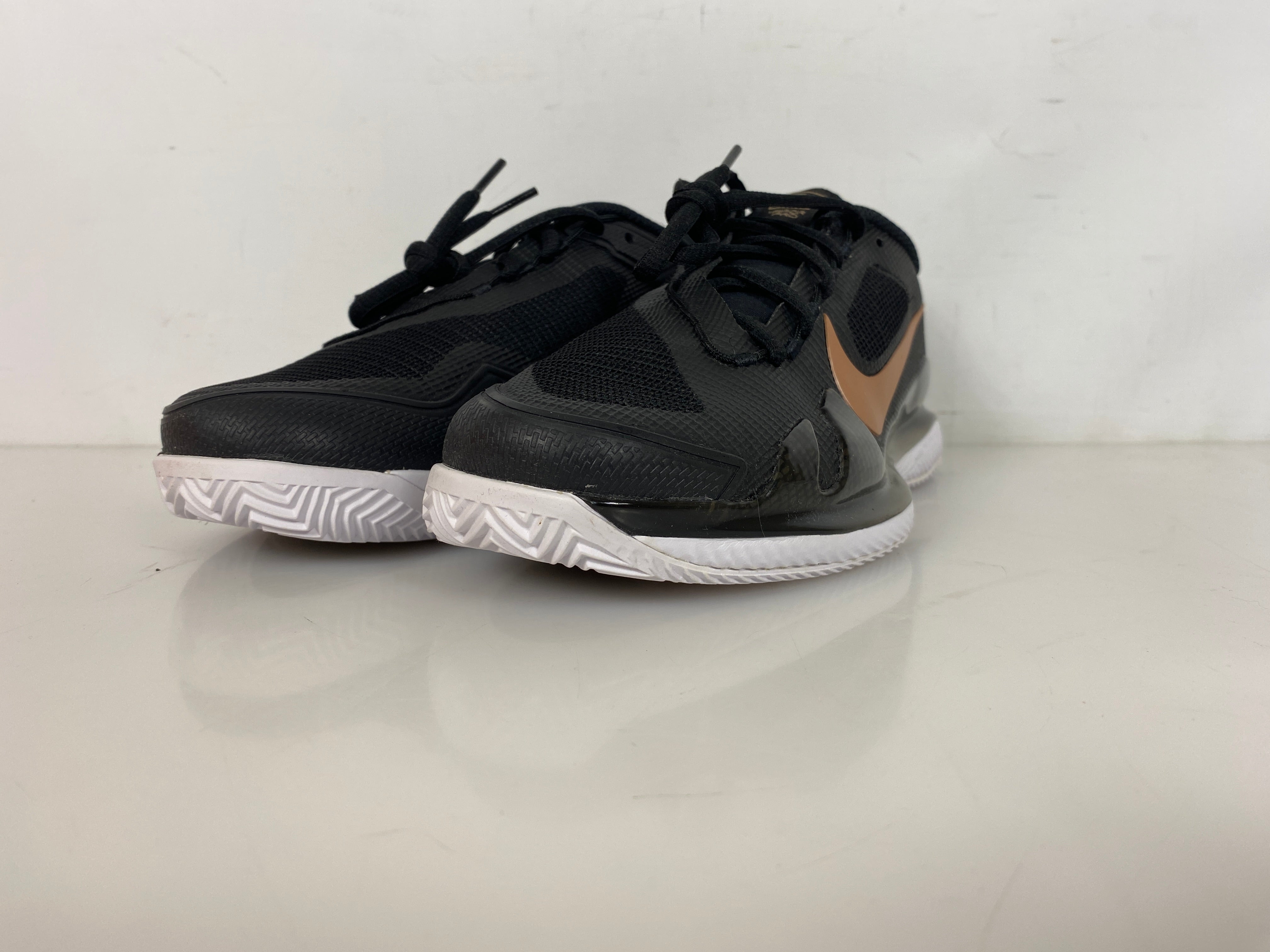 Nike Black Zoom Vapor Pro Clay Women's Size 8
