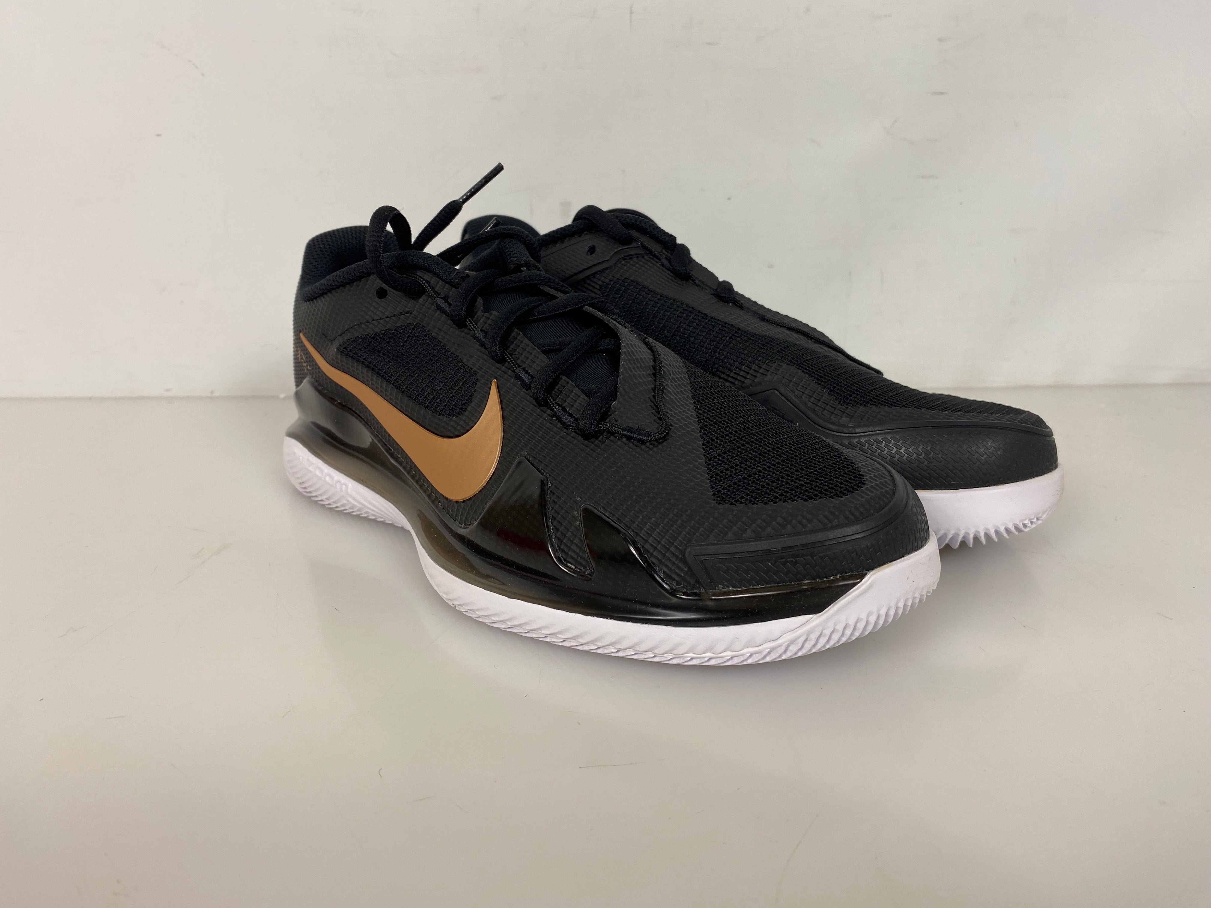 Nike Black Zoom Vapor Pro HC Tennis Shoes Women's Size 8.5
