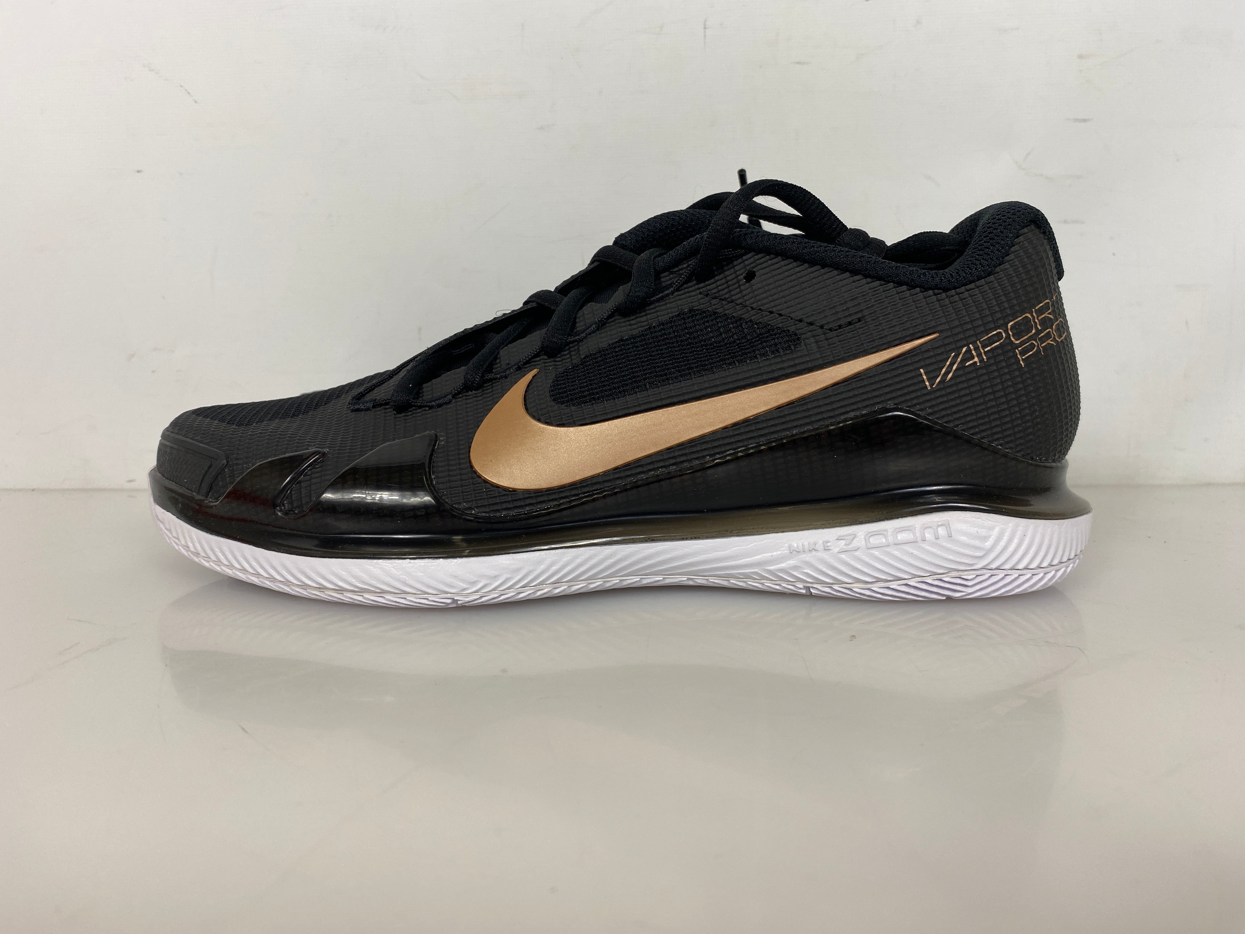 Nike Black Zoom Vapor Pro HC Tennis Shoes Women's Size 8.5