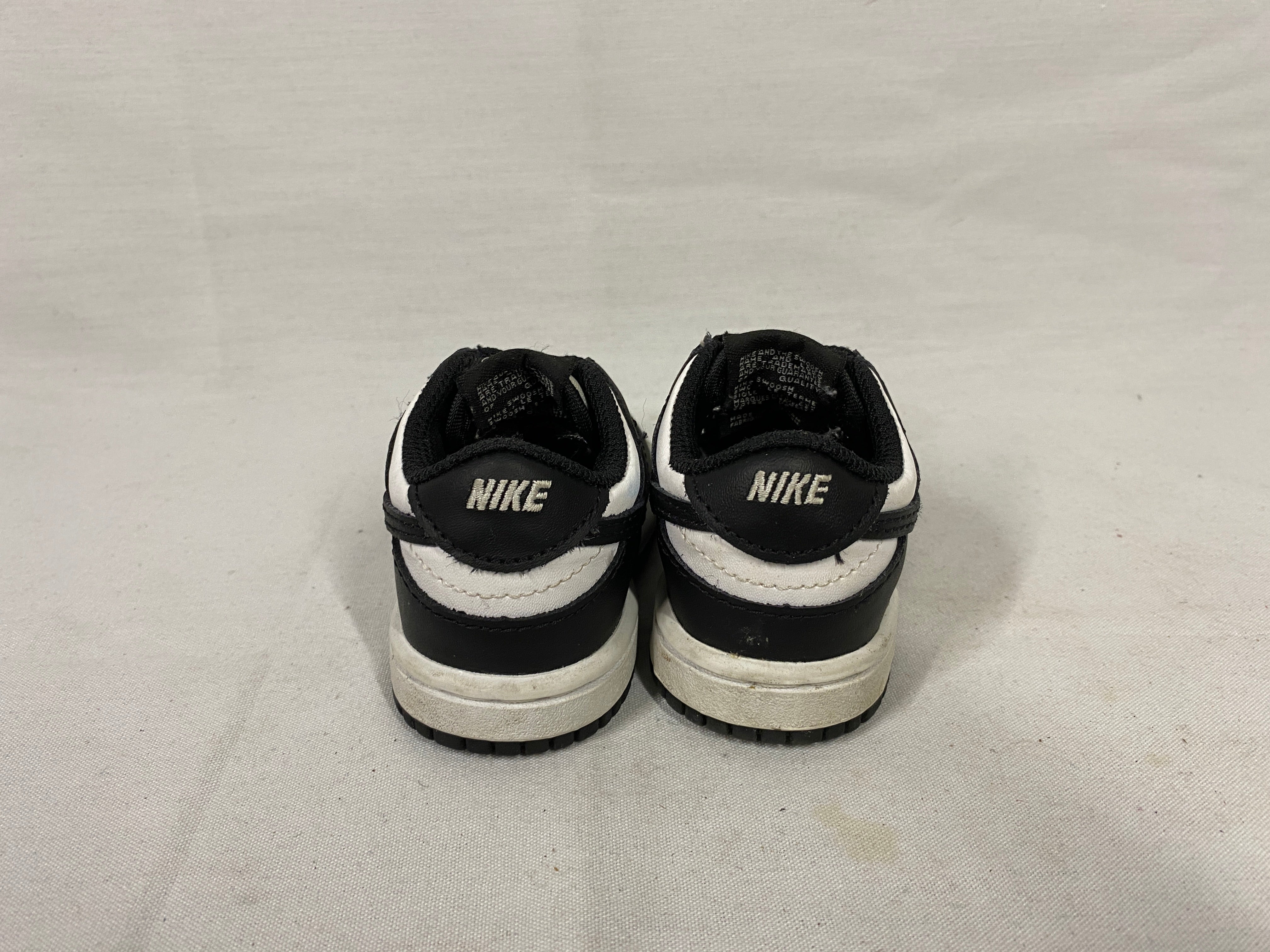 Nike Dunk Low Baby/Toddler Sneakers in Black and White Size 4C
