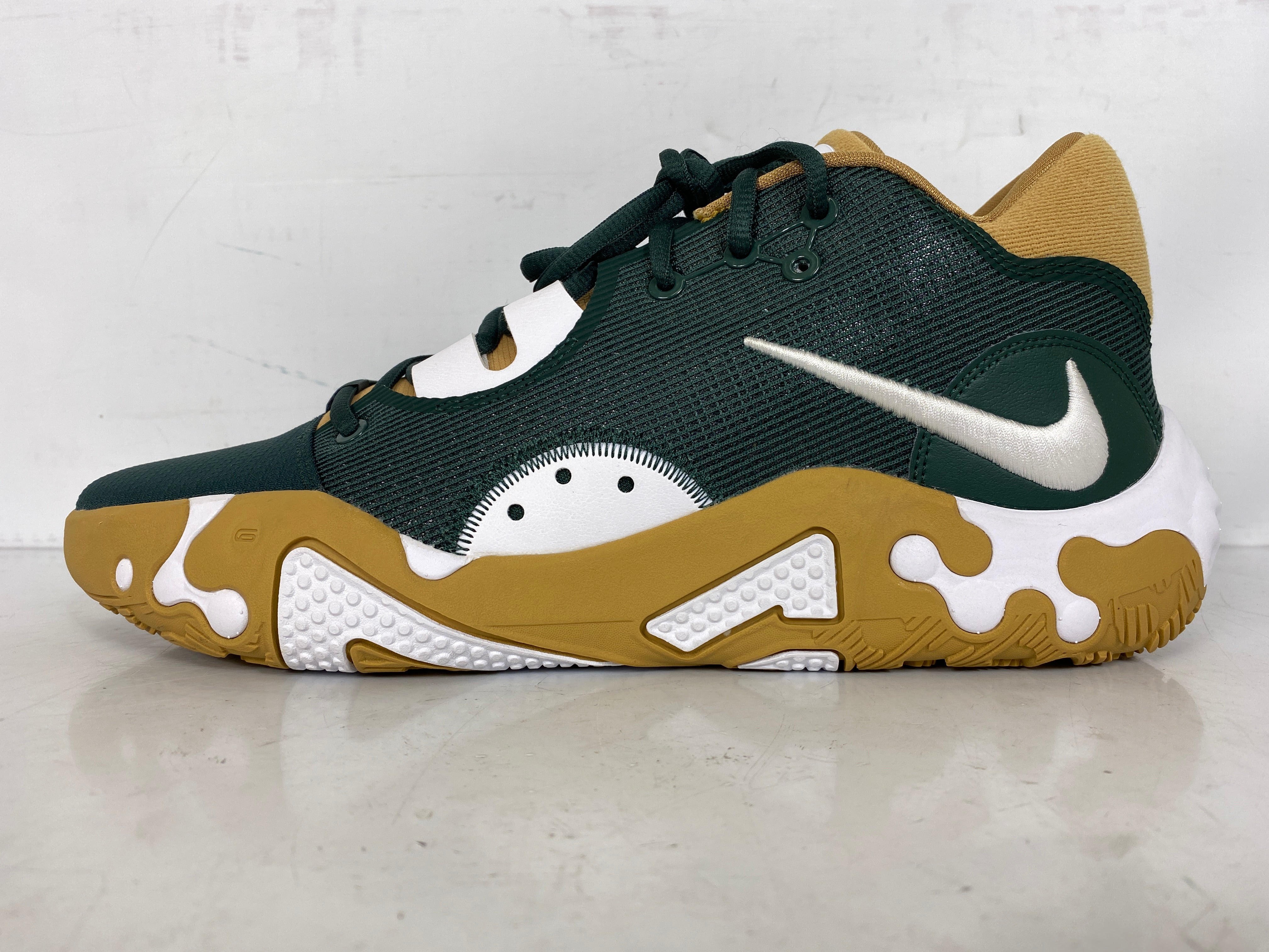 Nike Green PG6 Basketball Shoes Men's Size 8