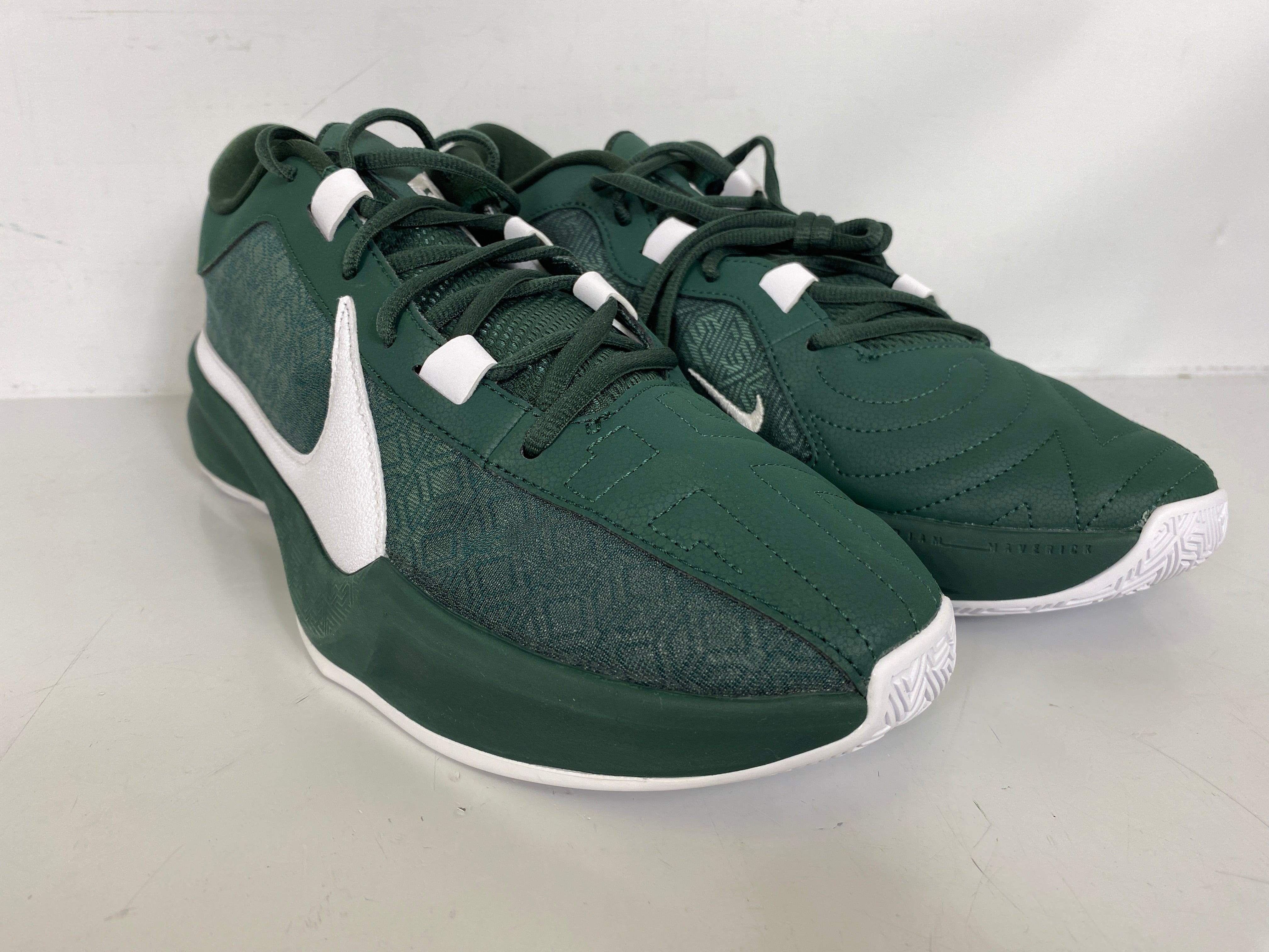 Nike Green Zoom Freak 5 Basketball Shoes Men's Size 15