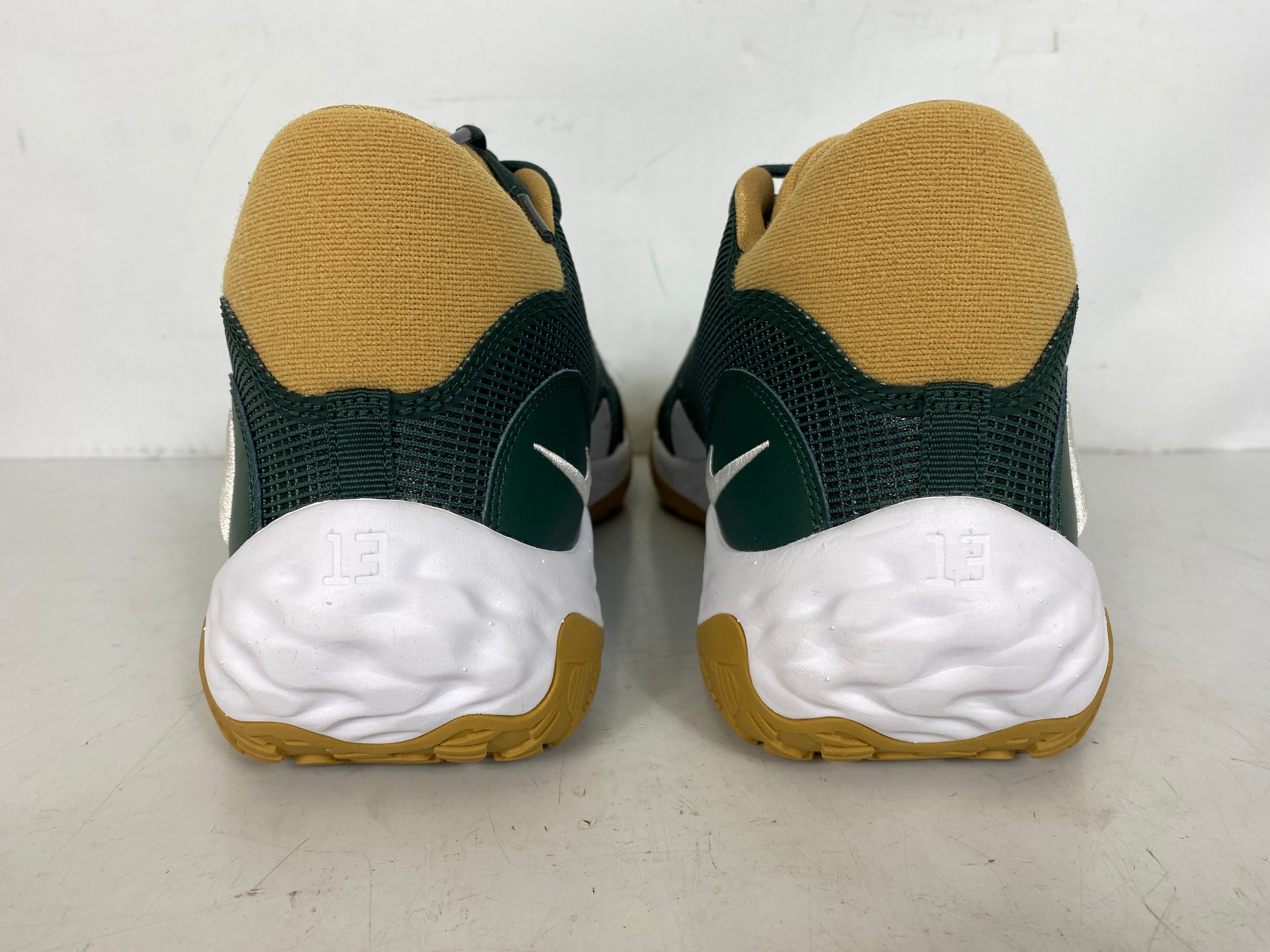 Nike Green PG6 Basketball Shoes Men's Size 7.5