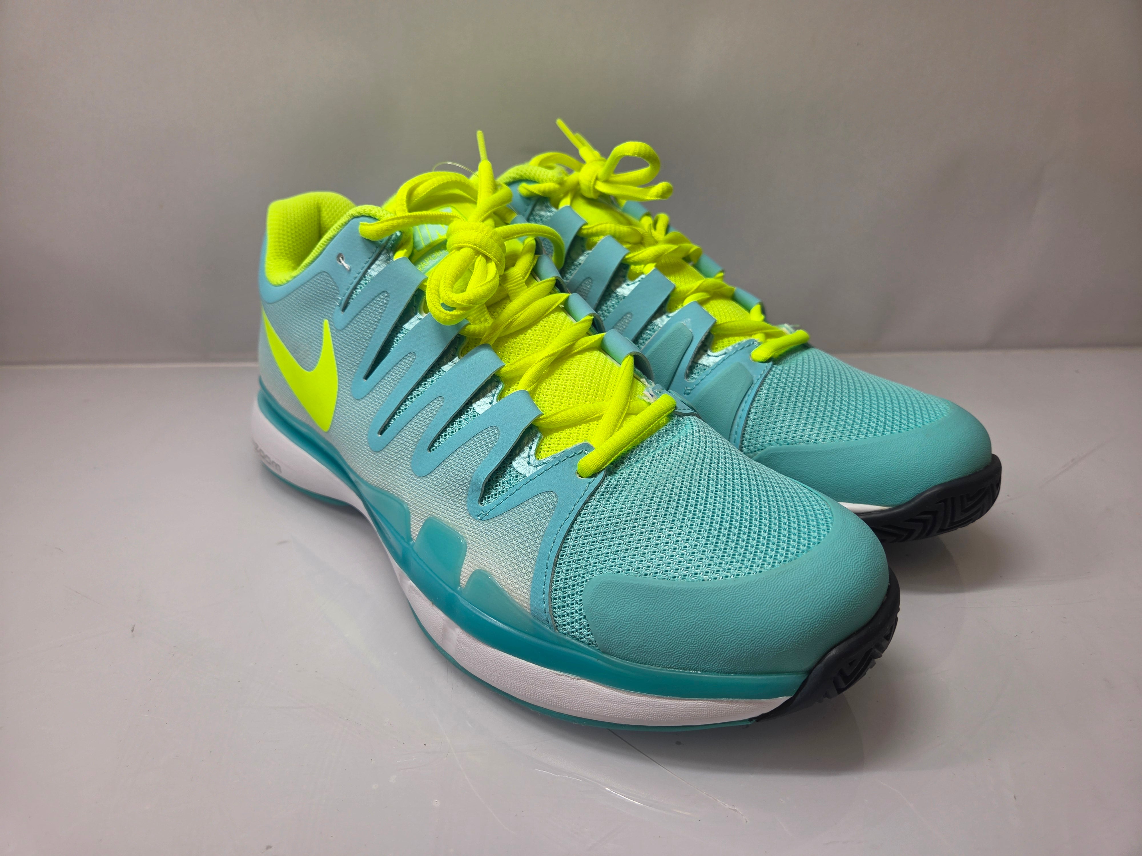 Nike Light Aqua Zoom Vapor 9.5 Tour Tennis Shoes Women's Size 10.5