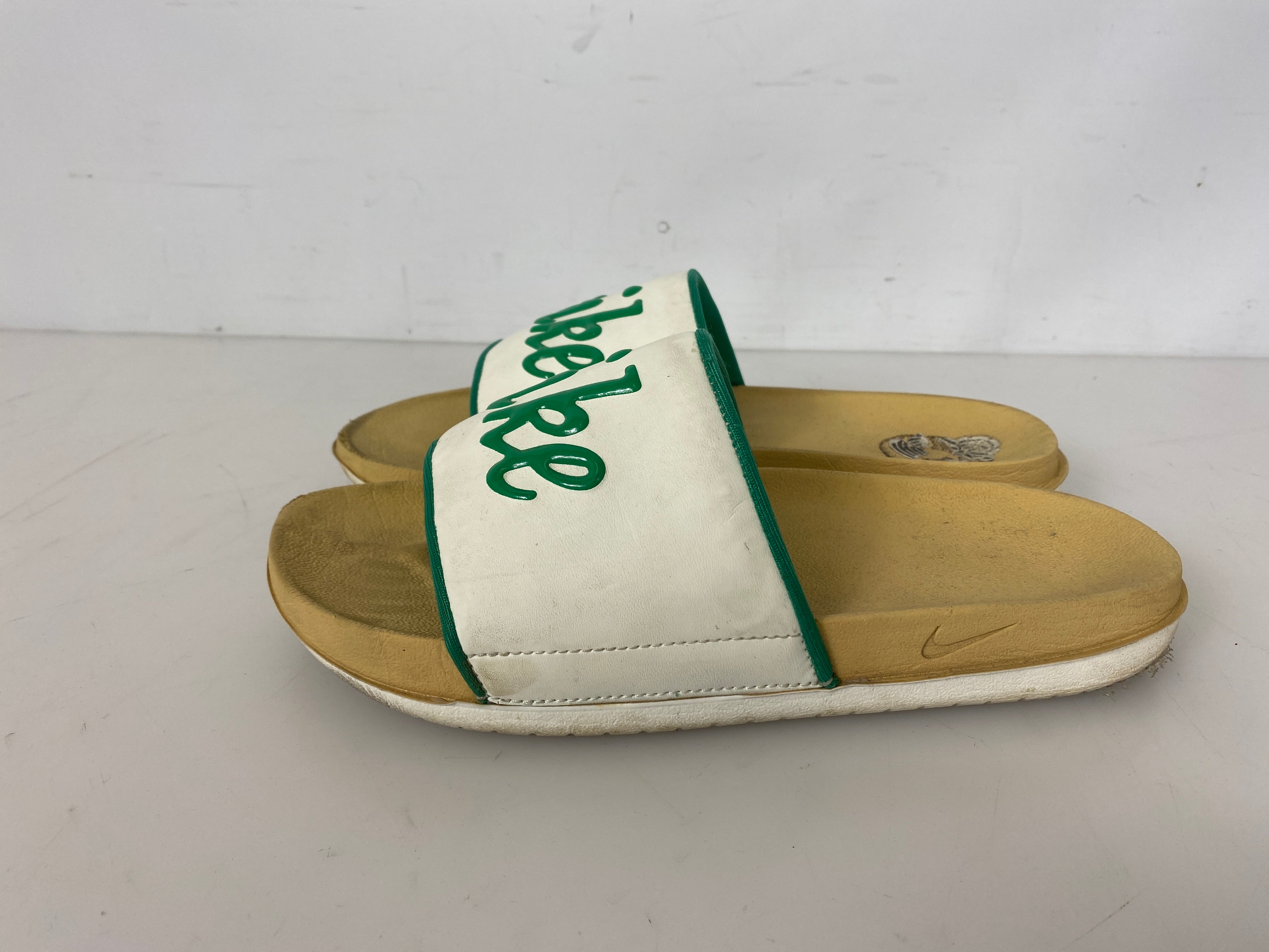 Nike Offcourt Slides Women's Size 8