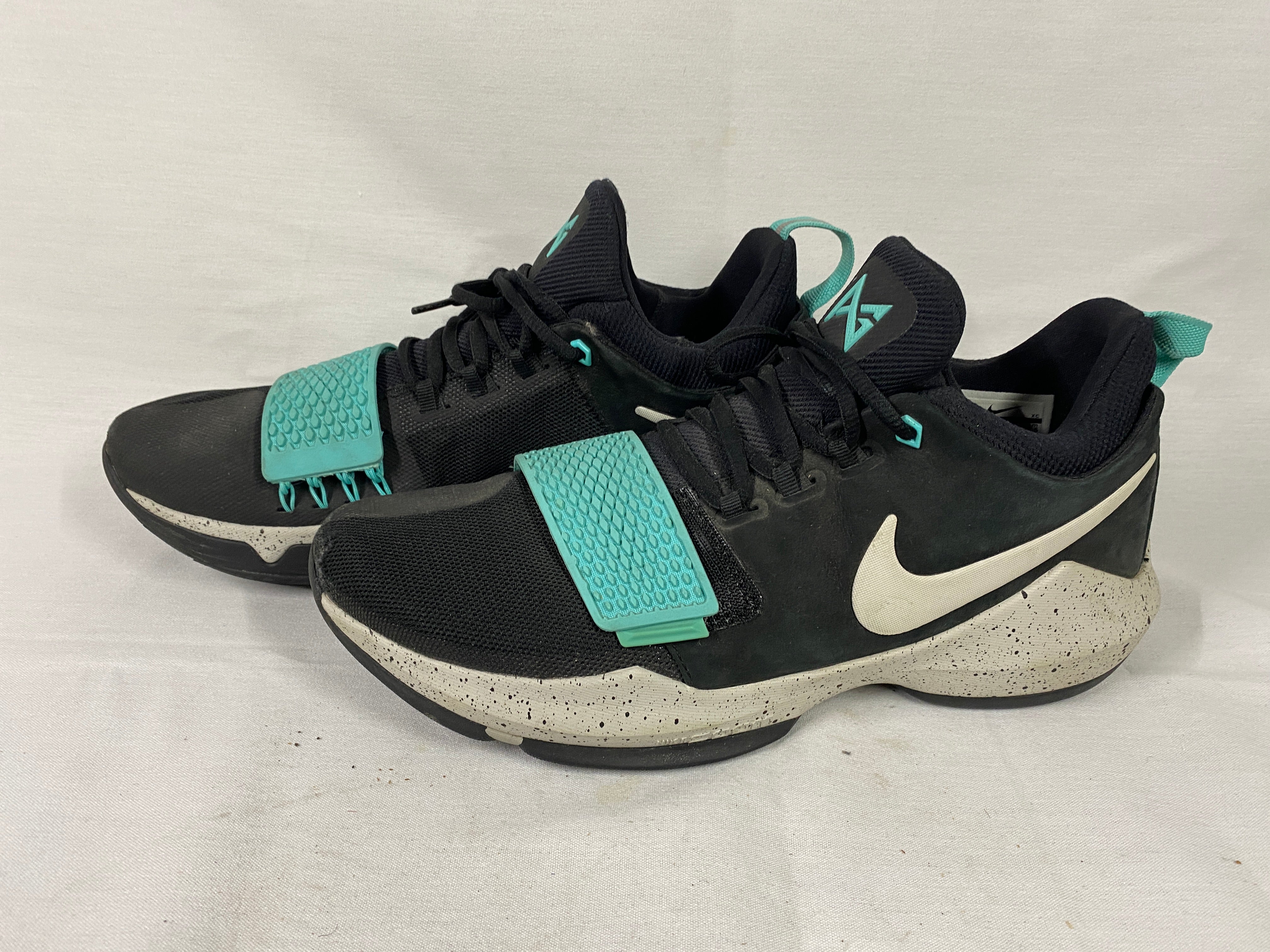 Nike PG-1 Paul George Basketball Shoes Men's Size 10.5