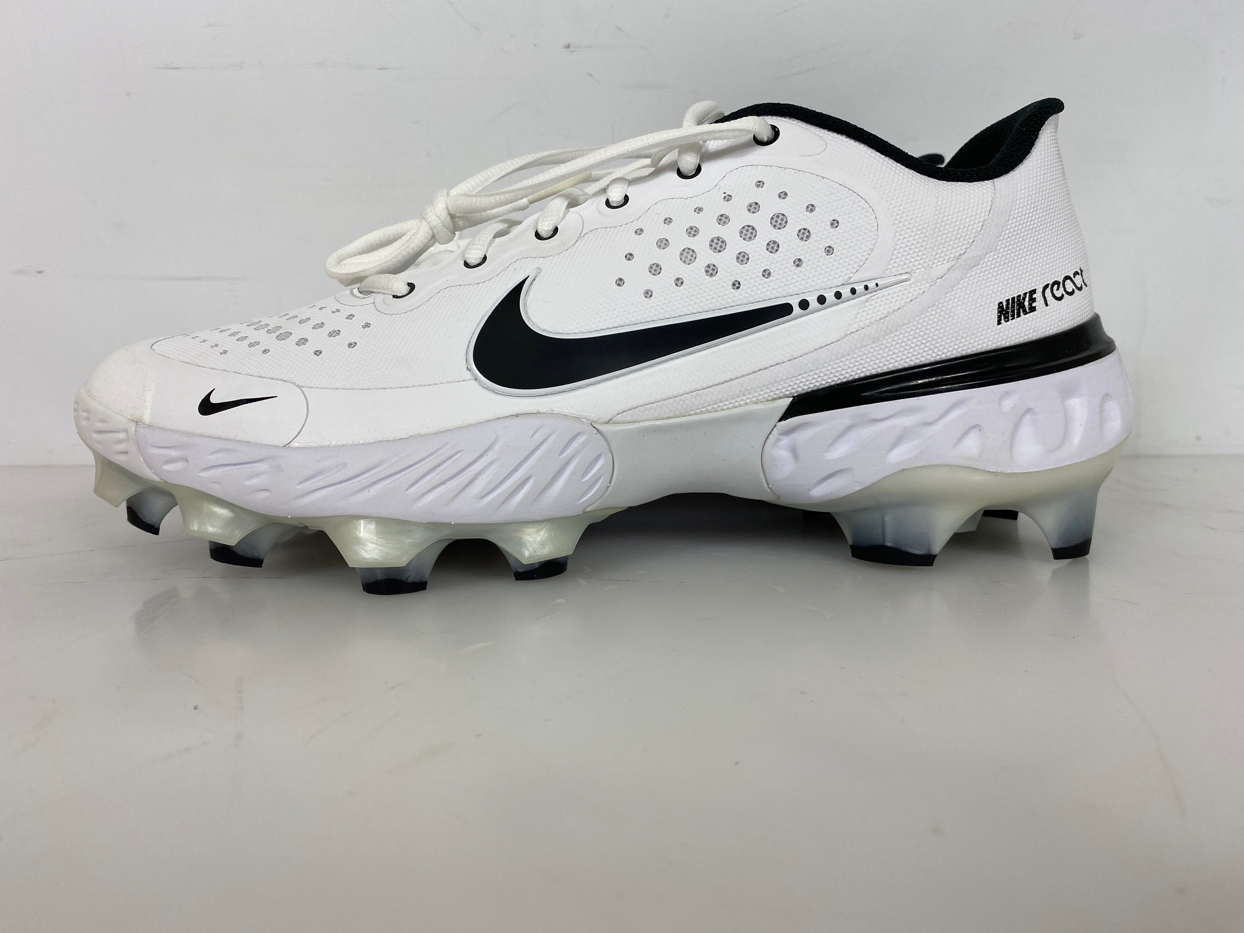 Nike White and Black Alpha Hurache Elite 3 Low MCS Gen FS Baseball Cleats Men's Size 12