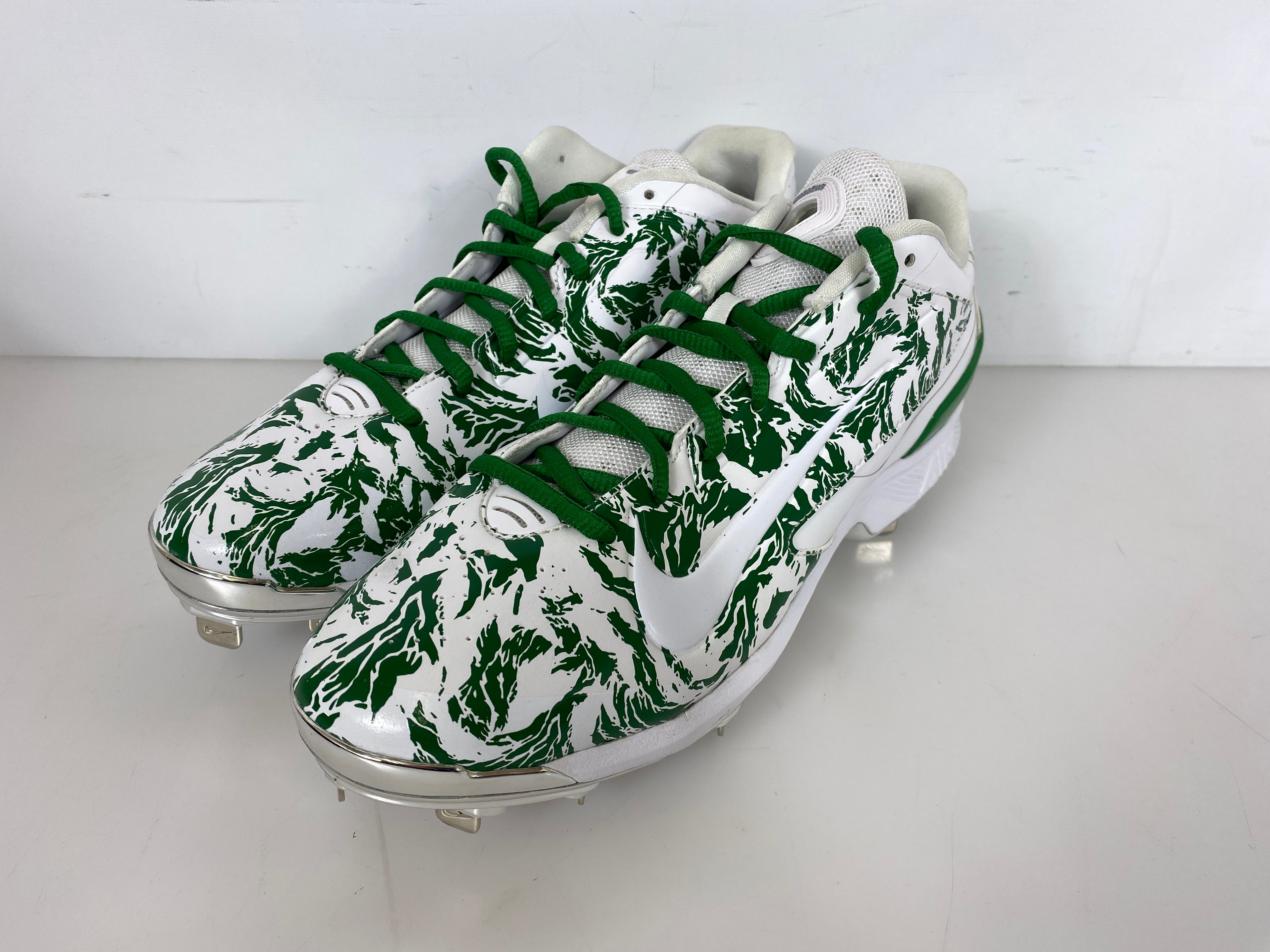 Nike White and Green Alpha Hurache Elite 2 Low Baseball Cleats Men's Size 16