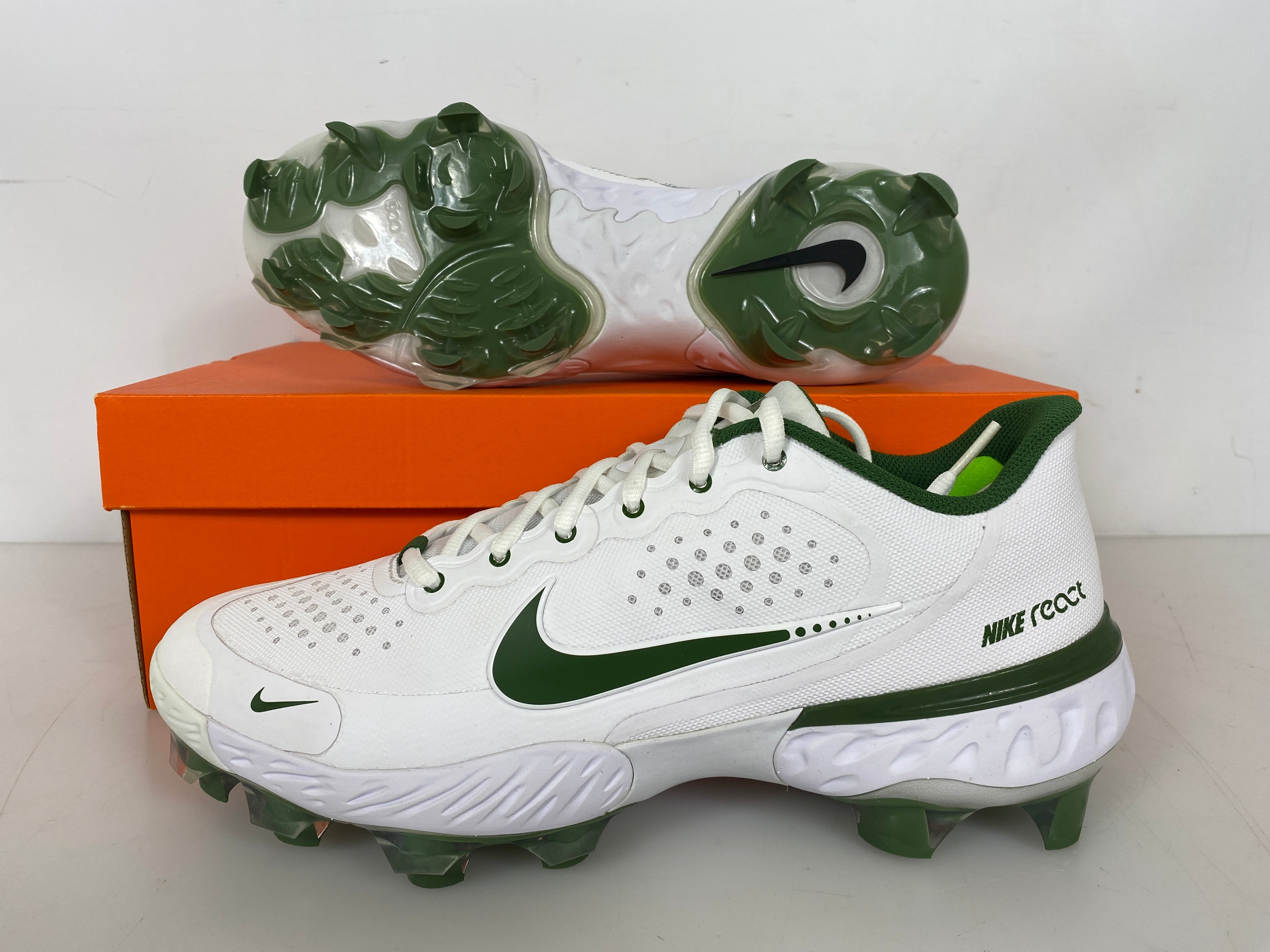 Nike White and Green Alpha Hurache Elite 3 Low MCS Gen FS Baseball Cleats Men's Size 10.5