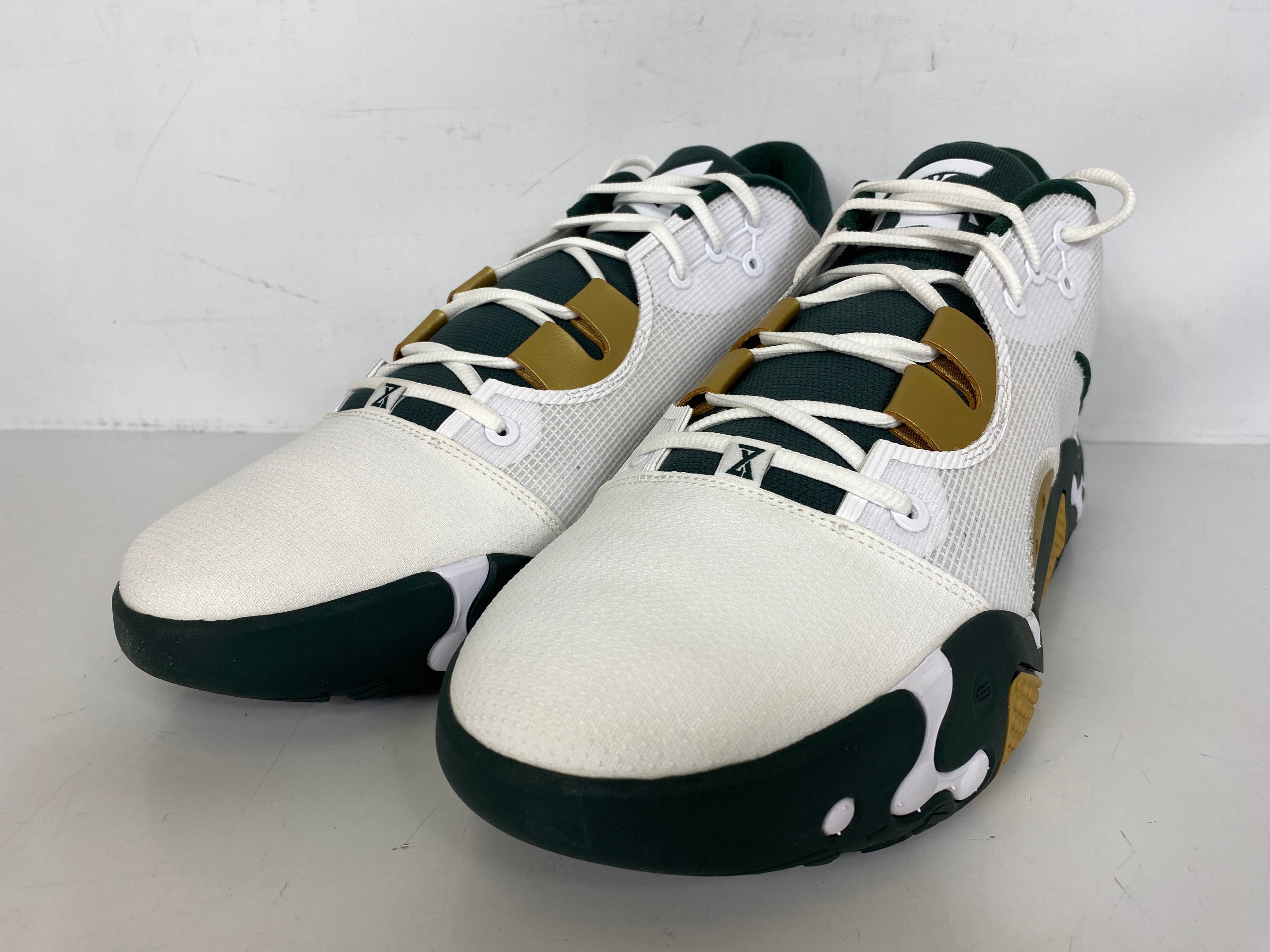Nike White PG6 Basketball Shoes Men's Size 8