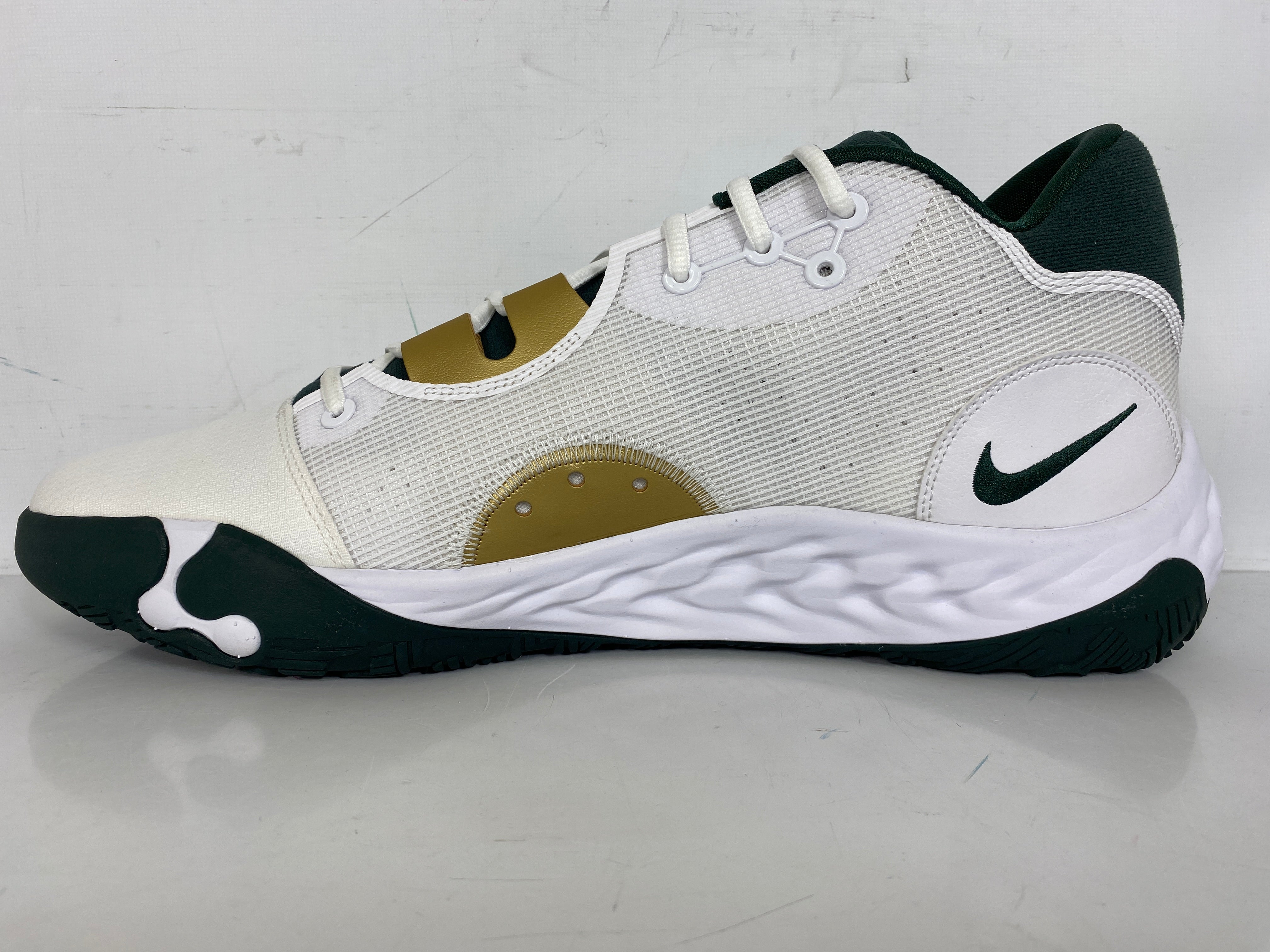 Nike White PG6 Basketball Shoes Men's Size 8