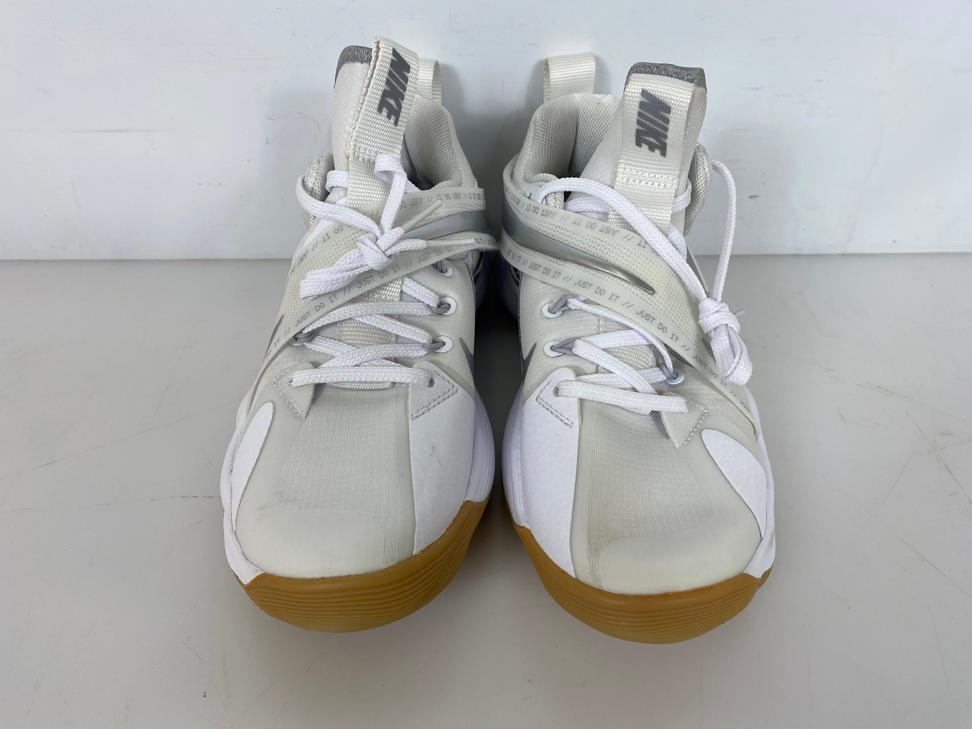 Nike White React Hyperset SE Volleyball Shoes Men's Size 7.5