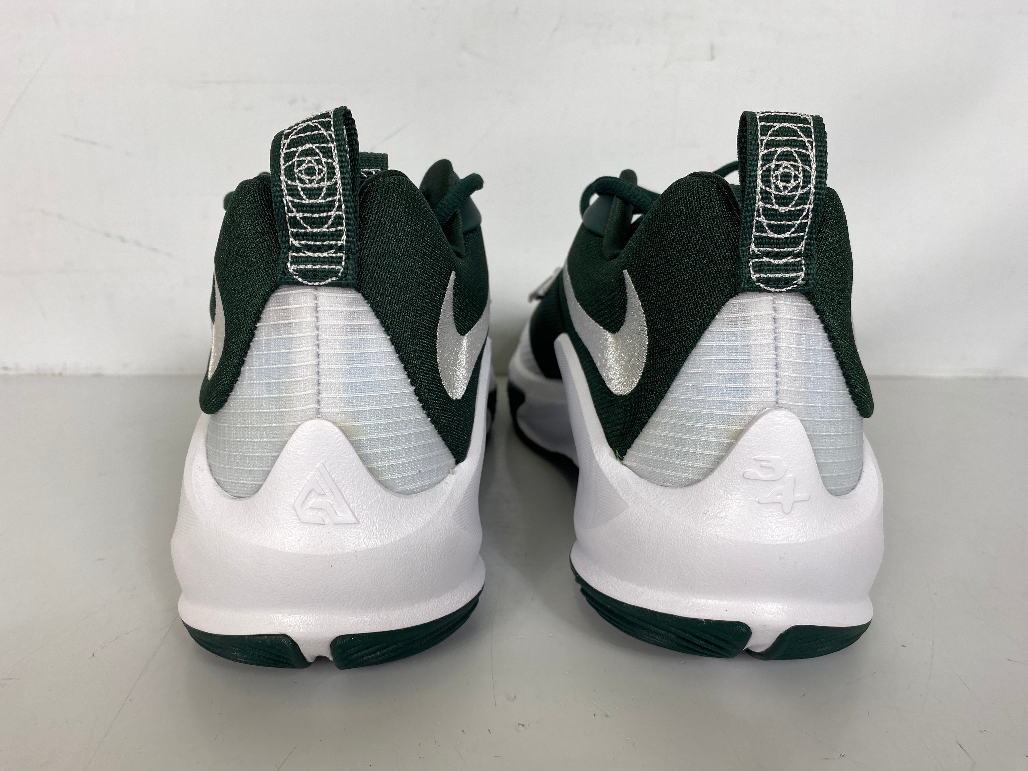Nike White Zoom Freak 3 Basketball Shoes Men's Size 14