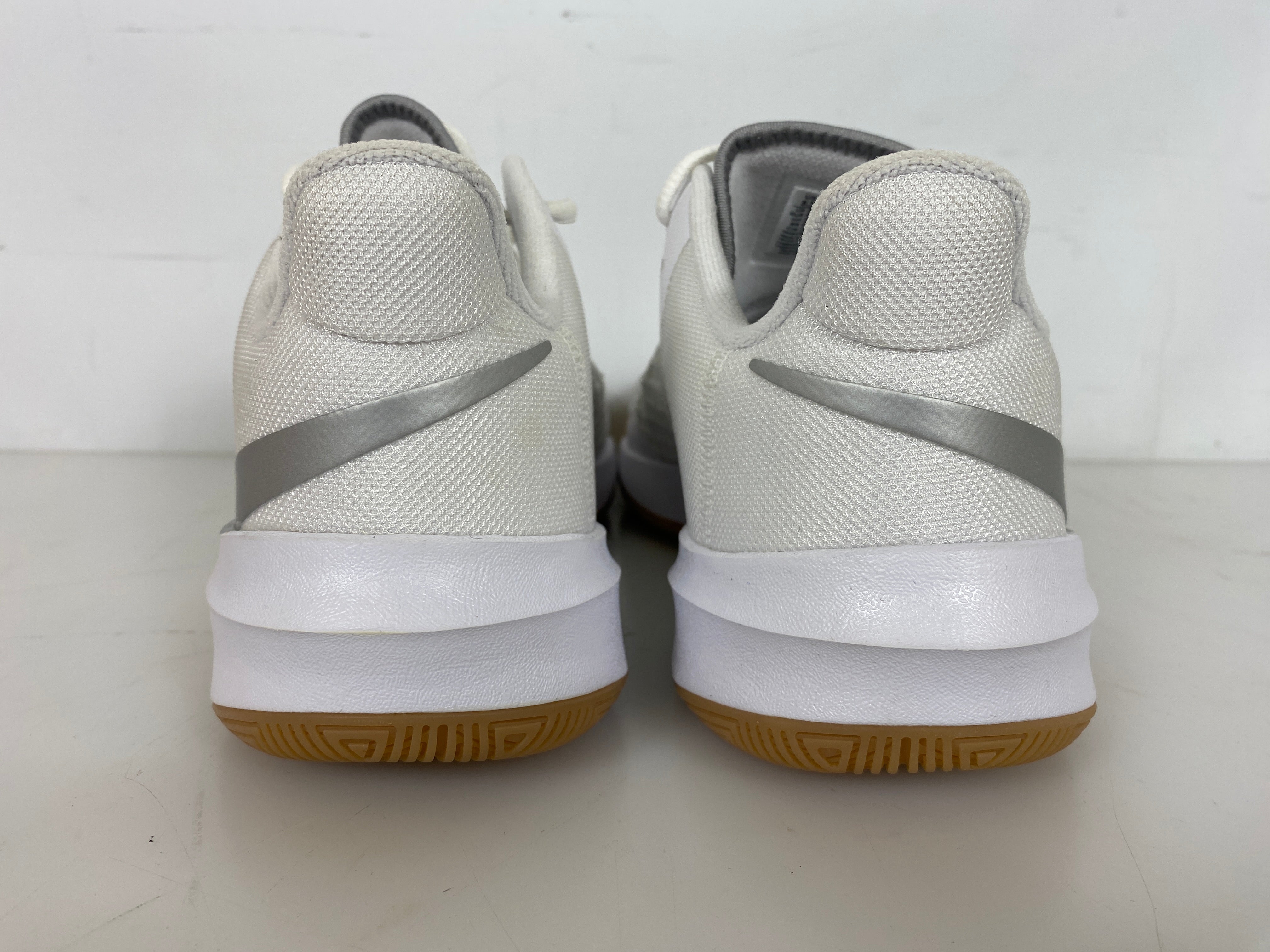 Nike White Zoom Hyperspeed Court SE Volleyball Shoes Men's Size 6