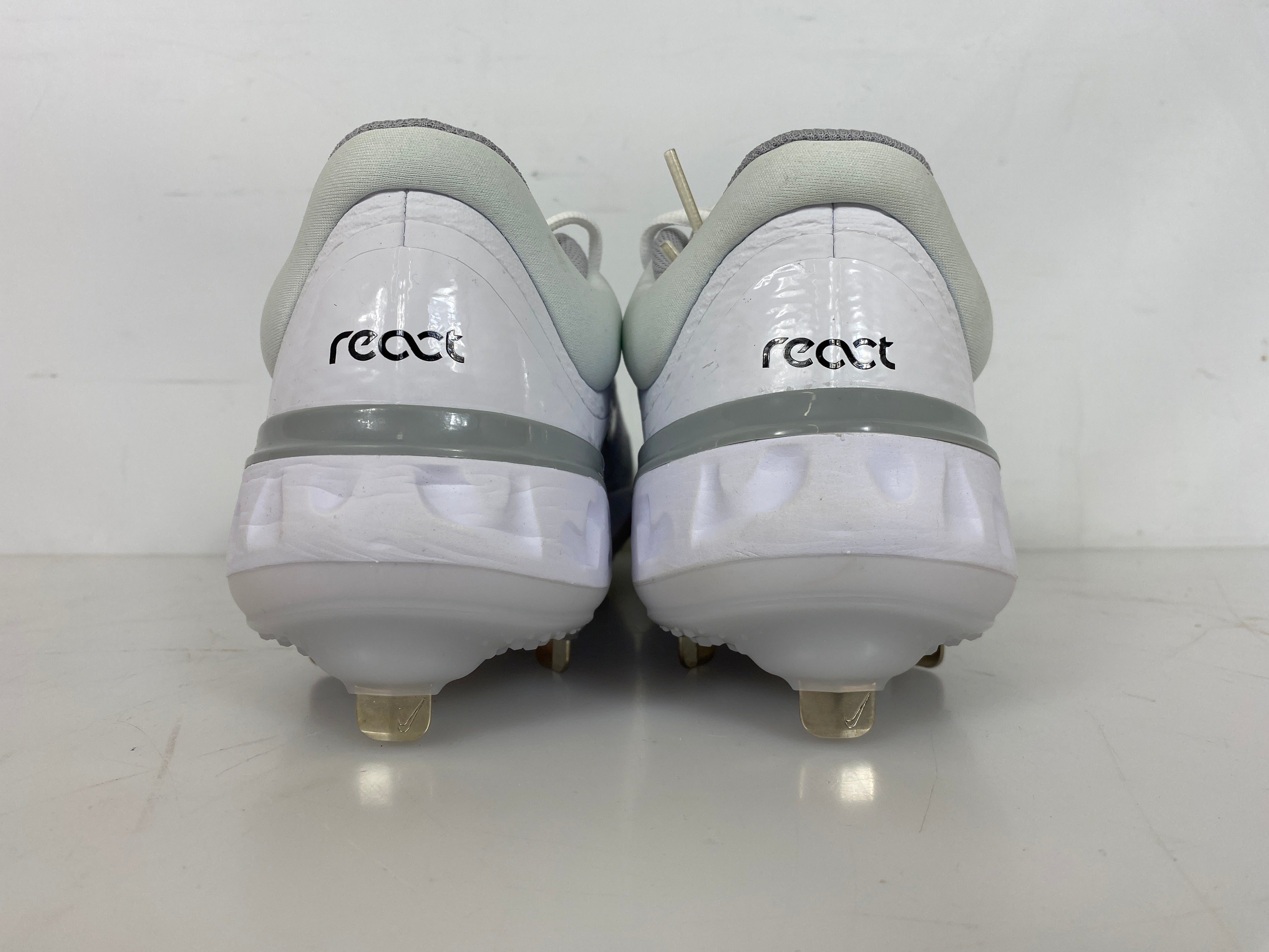 Nike White/Black Alpha Hurache Elite 4 Low Baseball Cleats Men's Size 7