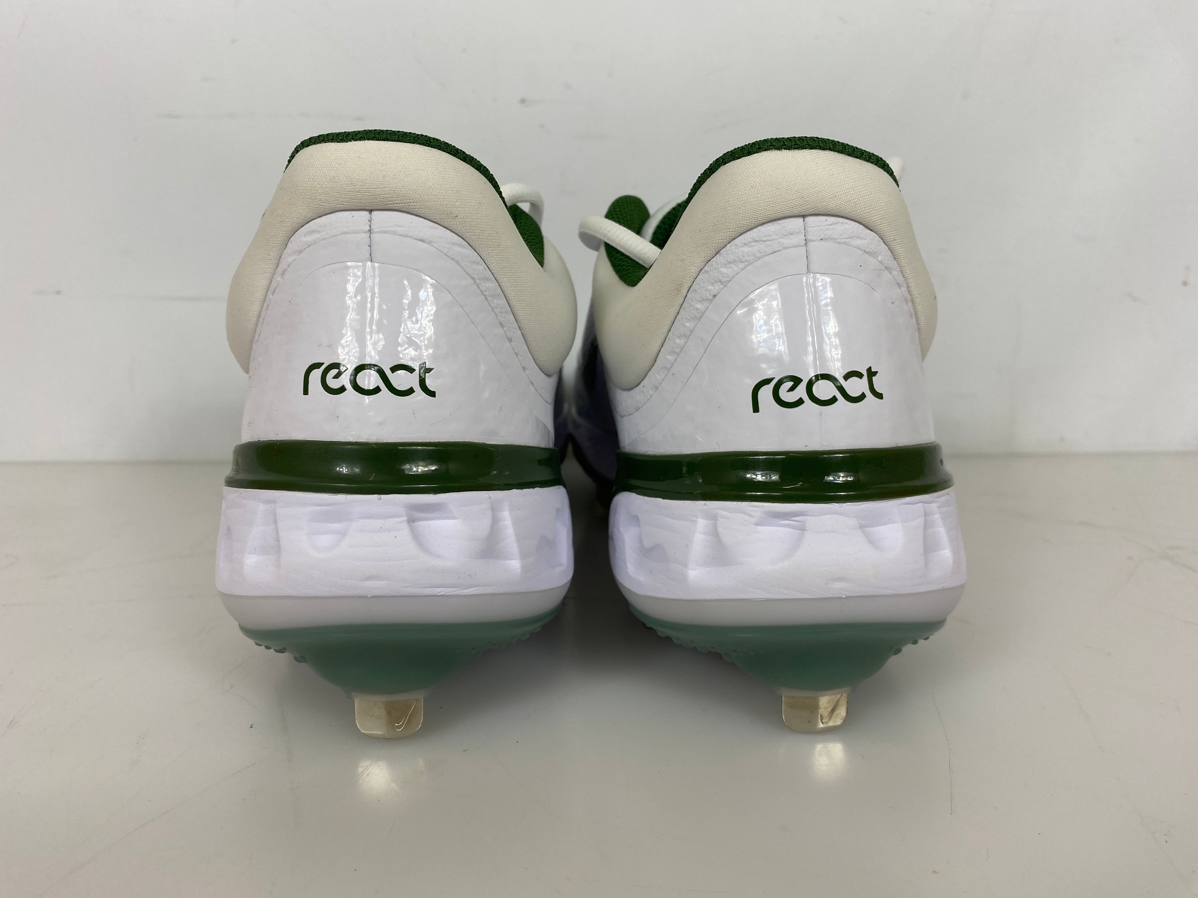 Nike White/Green Alpha Hurache Elite 4 Low Baseball Cleats Men's Size 13.5