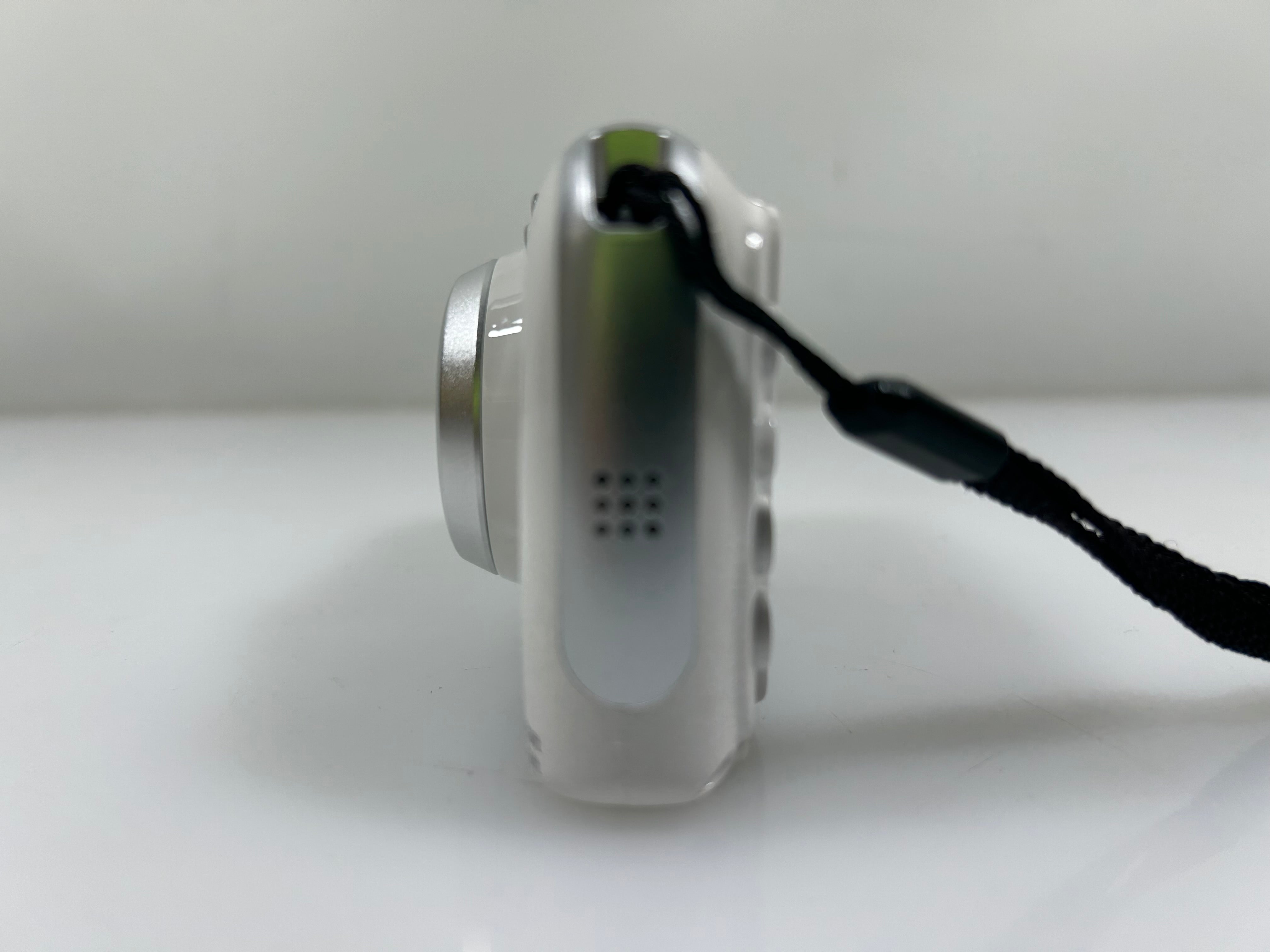 Nikon Coolpix S33 Digital Camera *For Parts Only*