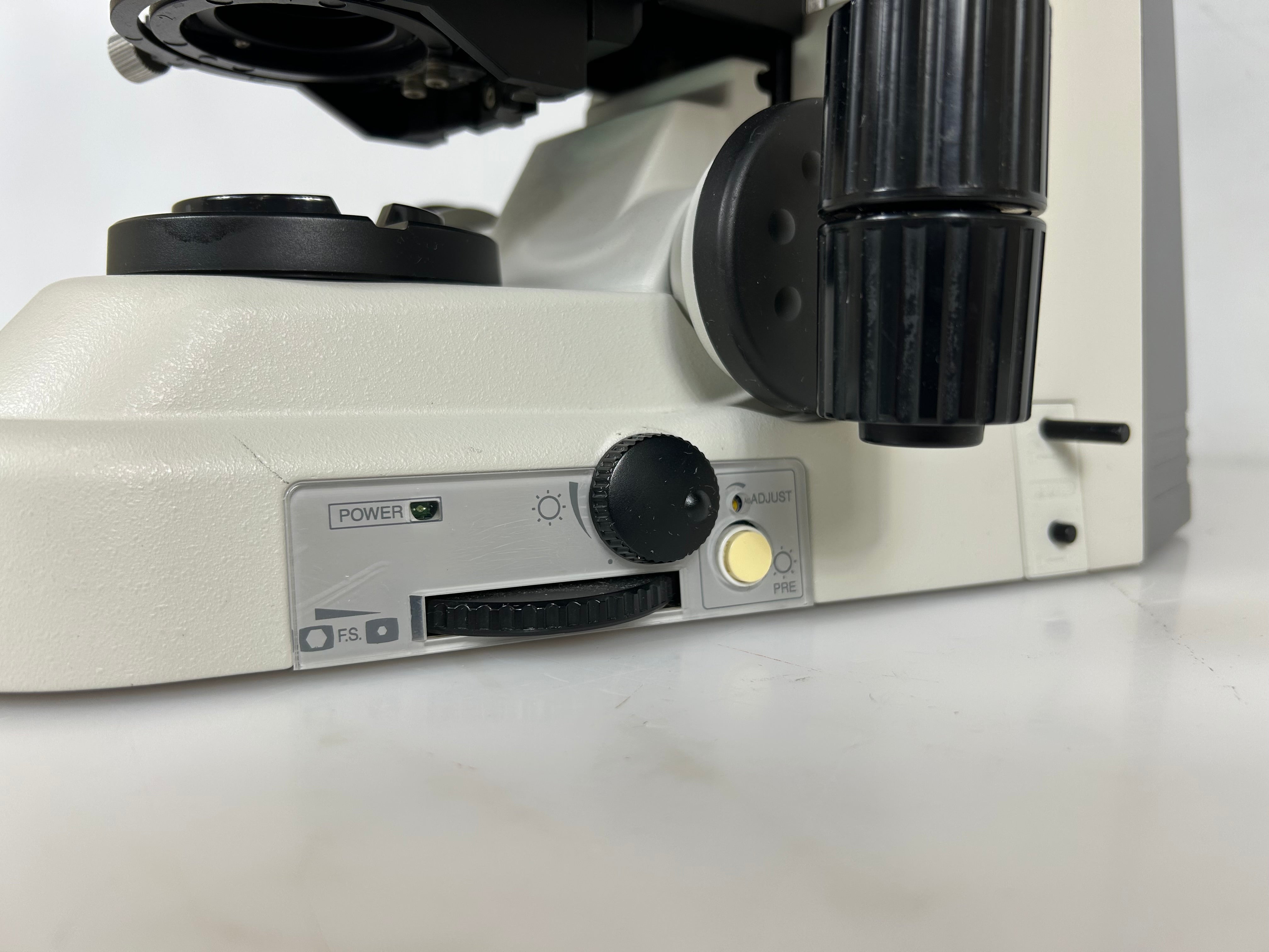 Nikon Eclipse 50i Microscope
