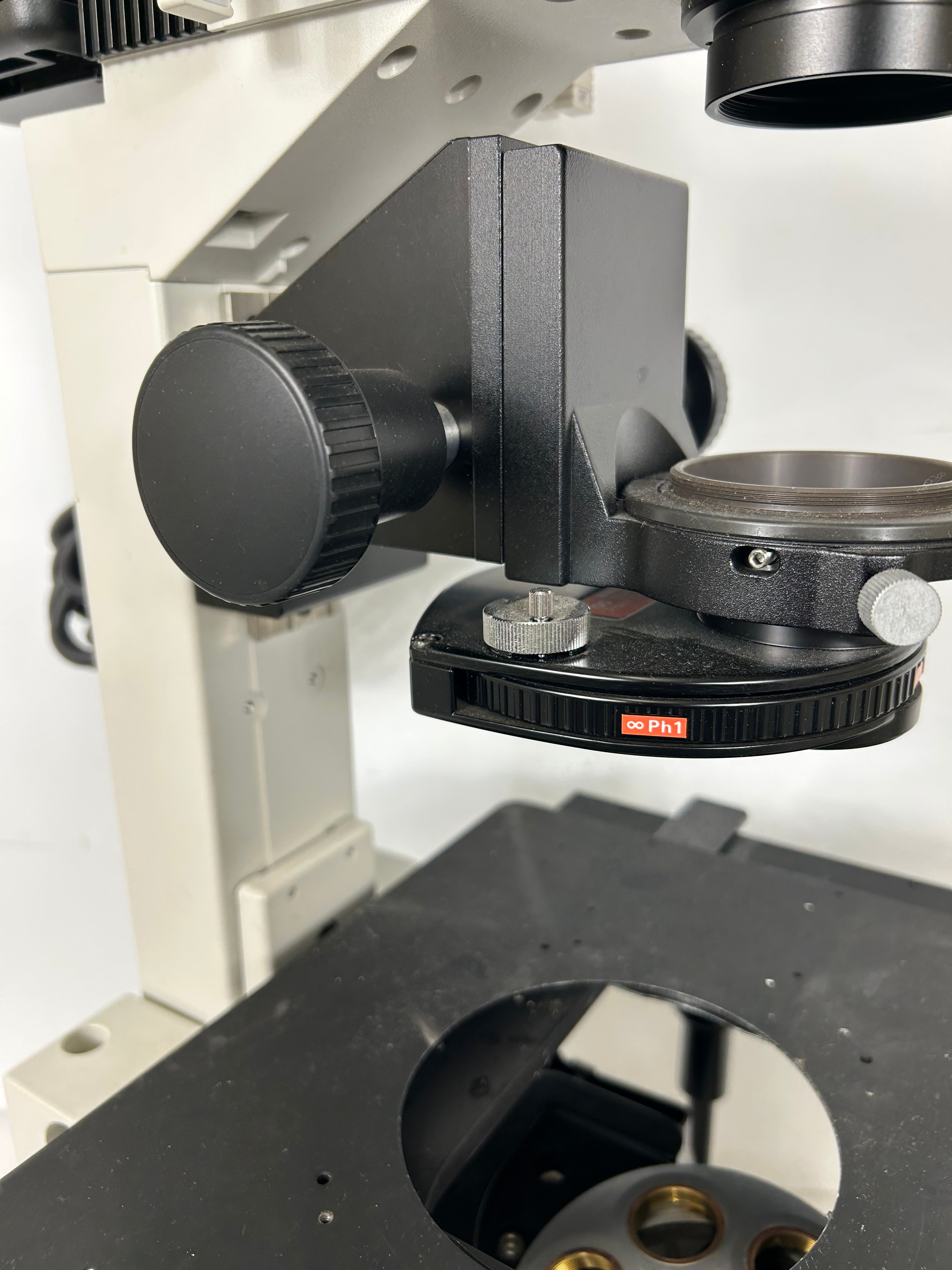 Nikon Eclipse TE2000-U Inverted Research Microscope *For Parts Only*