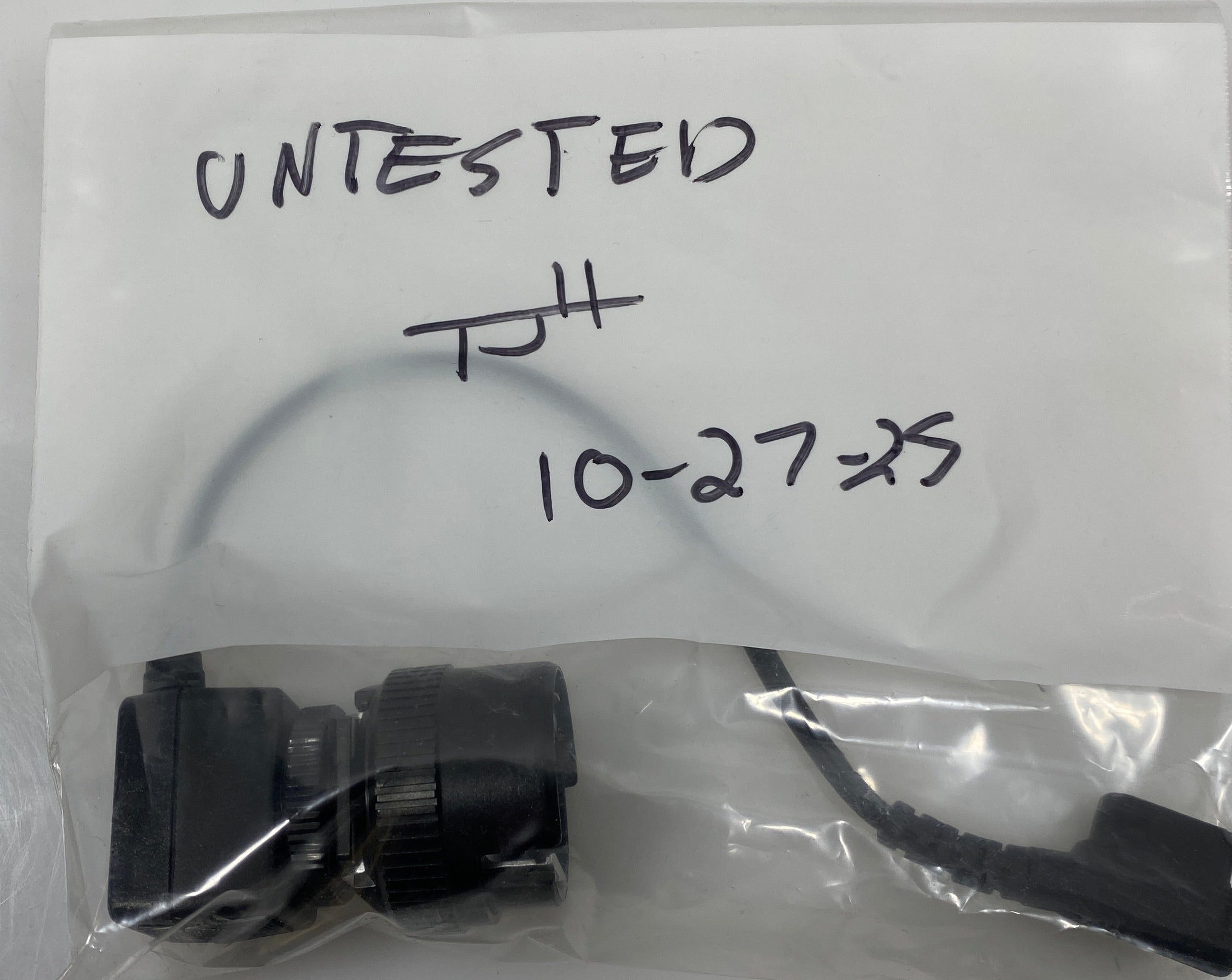 Nikon SC-22 3-Pin Sync Cord *Untested*