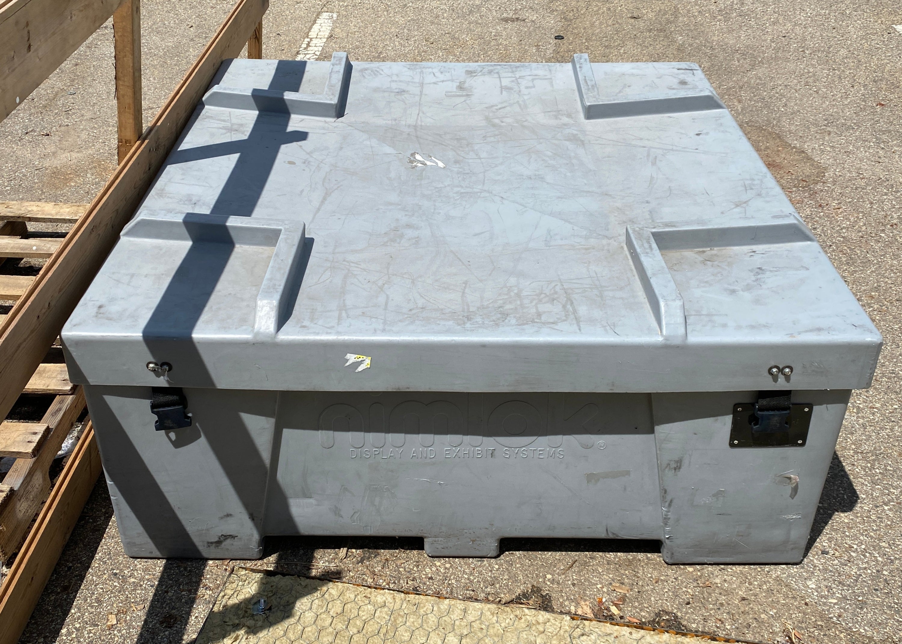 Nimlok Exhibit Display Grey Portable Case (Large)