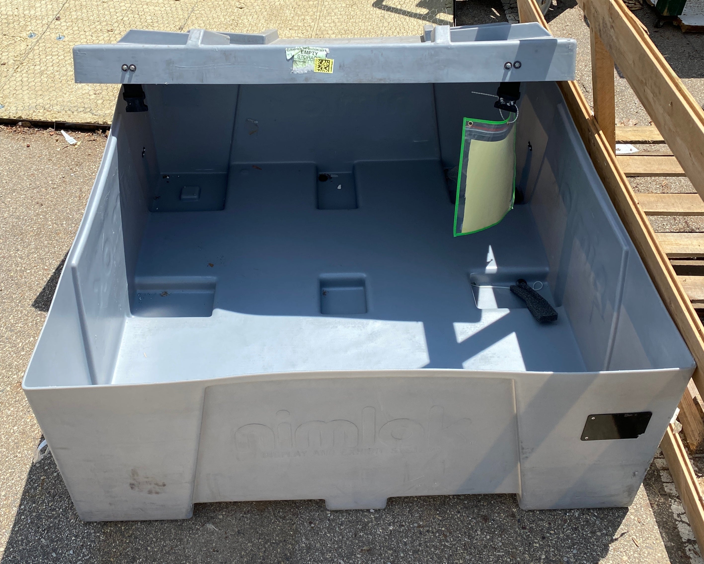 Nimlok Exhibit Display Grey Portable Case (Large)