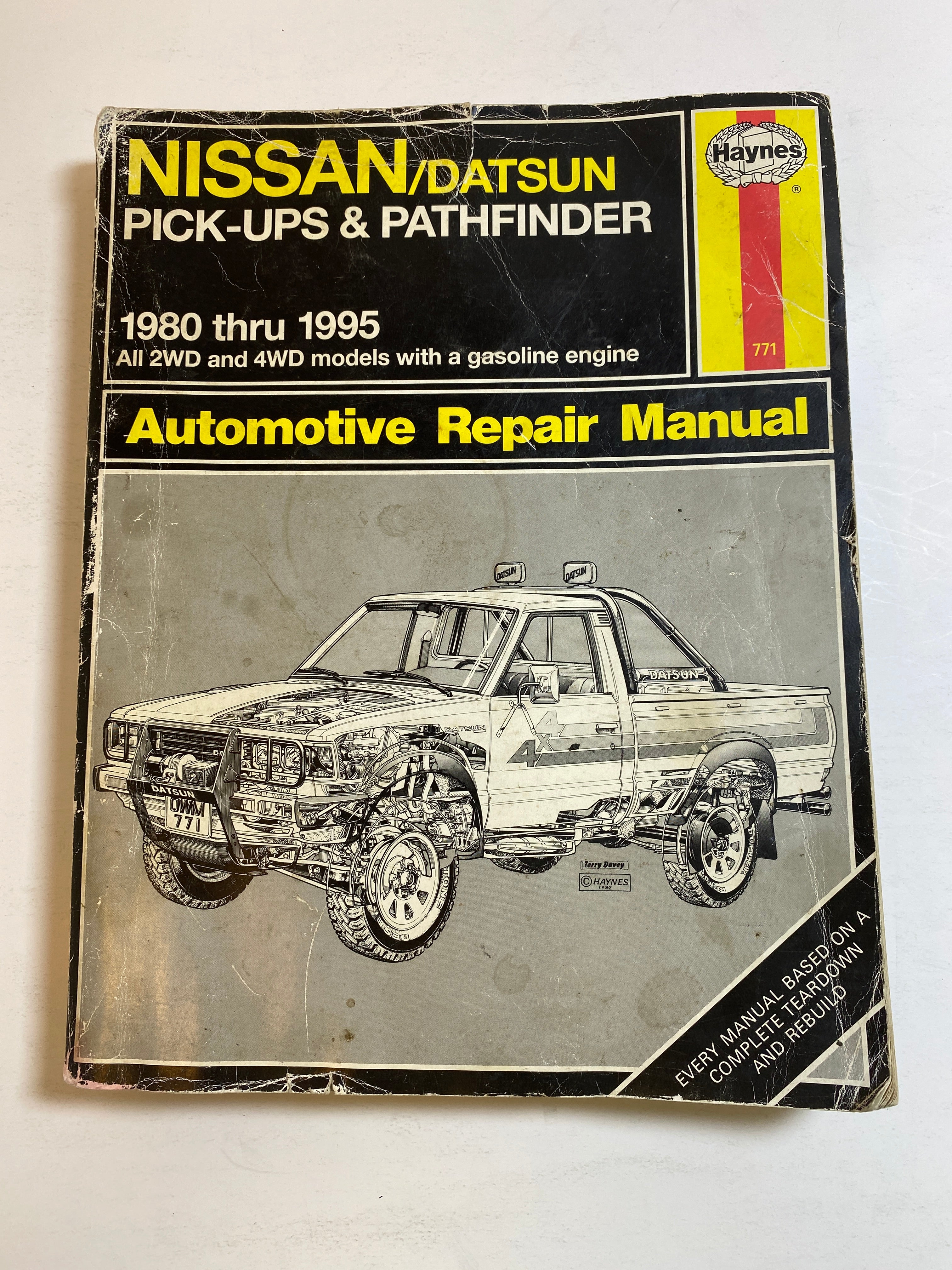 Nissan Pickups/Pathfinder Repair Manual 1980-1995