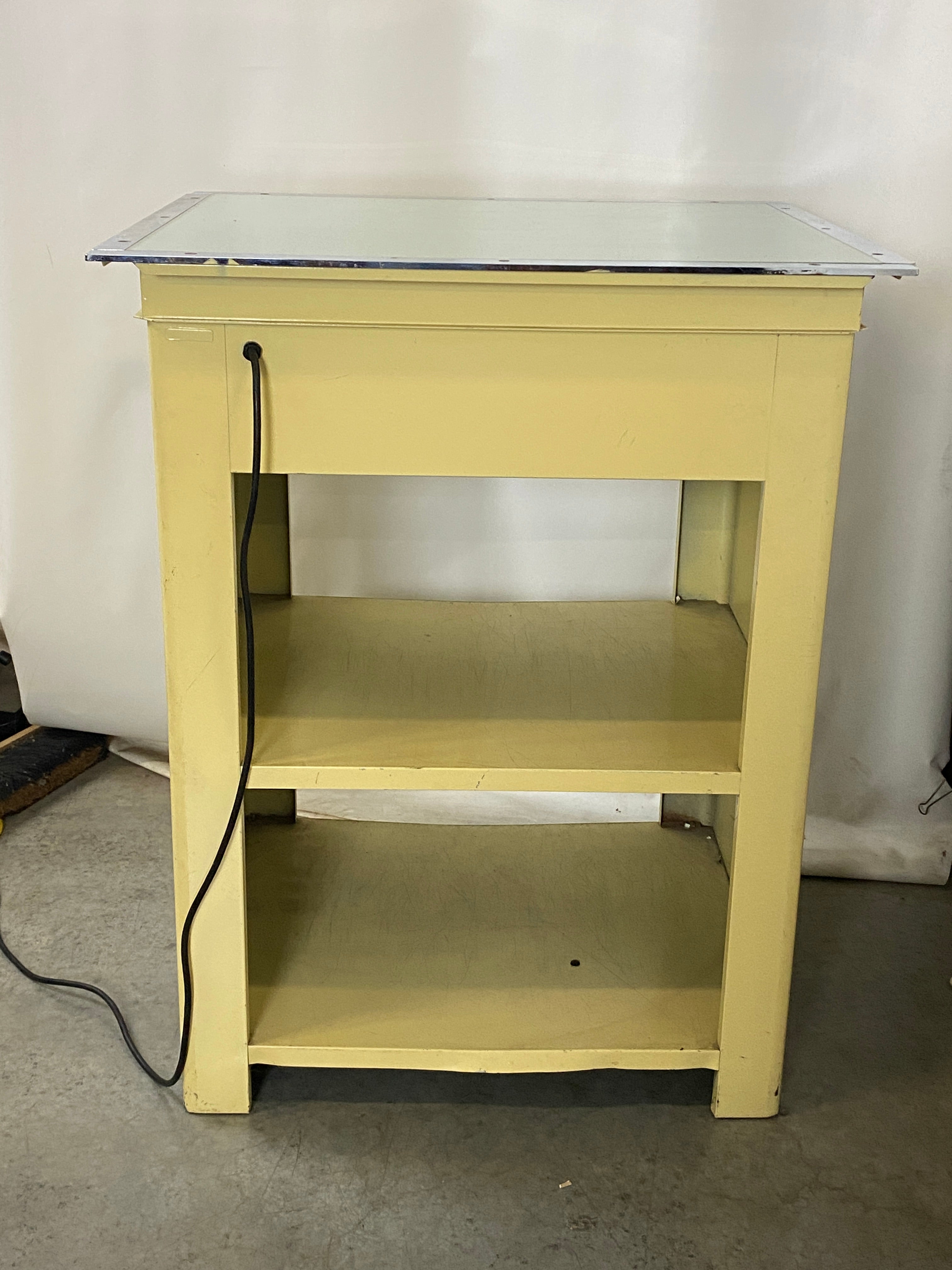 nuArc Light Table Cabinet