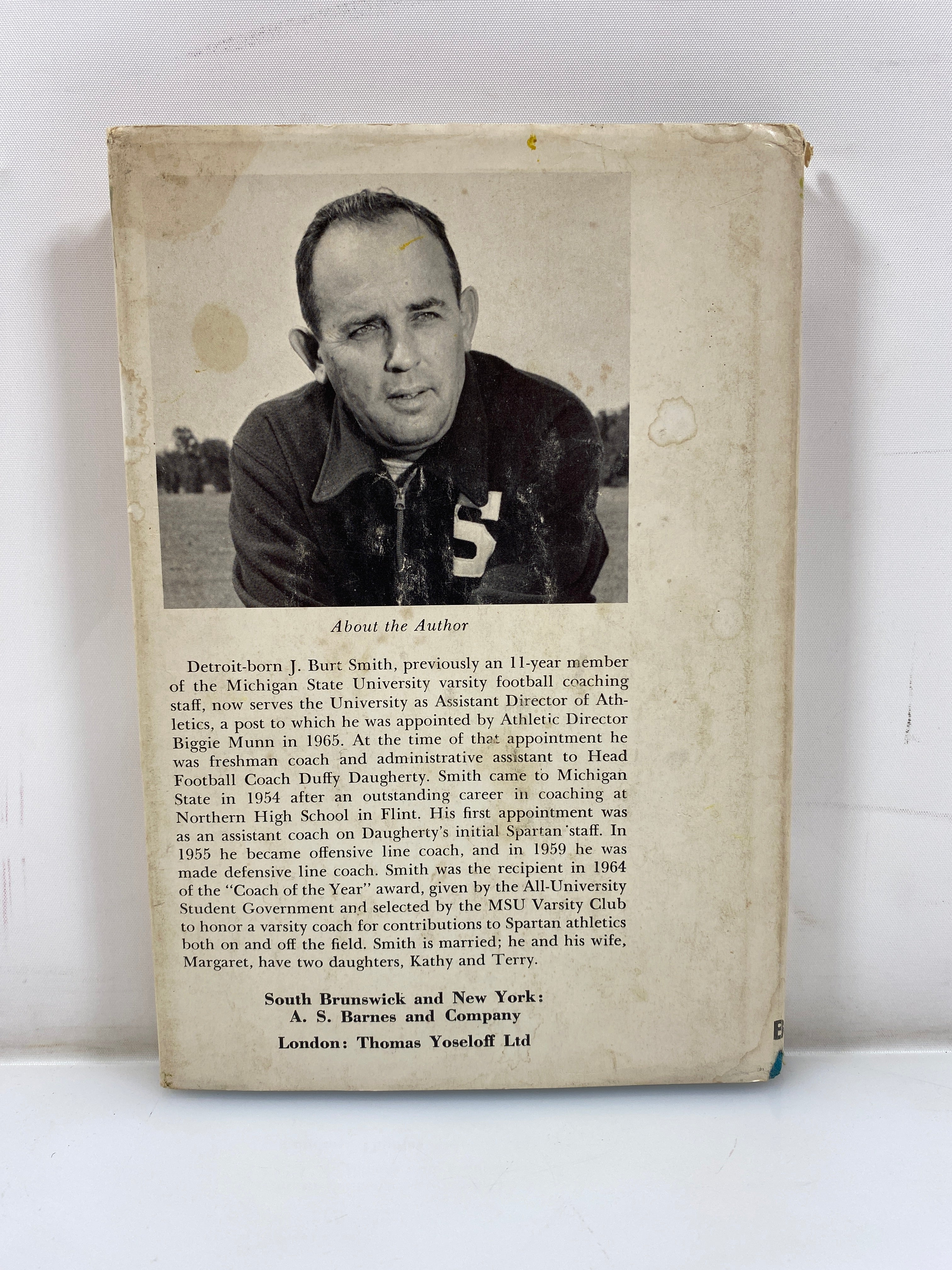 Offensive and Defensive Football Burt Smith 1970 HCDJ