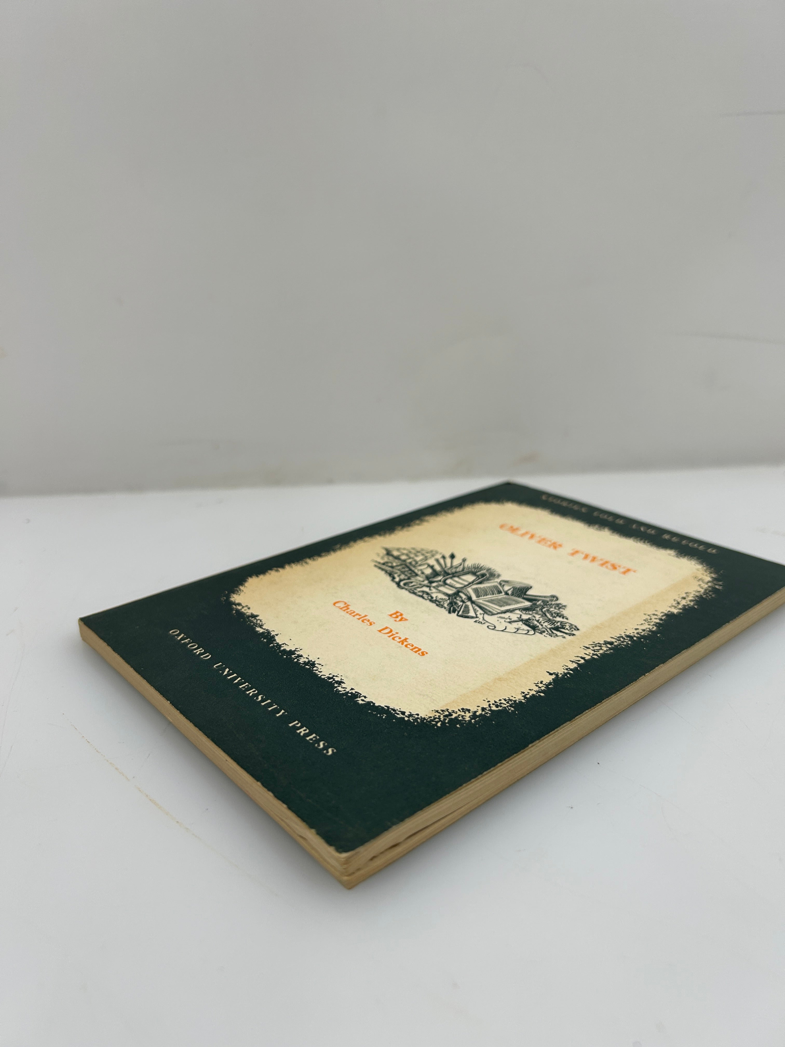 Oliver Twist by Charles Dickens Abridged Ill George Cruikshank Oxford University Press 1960