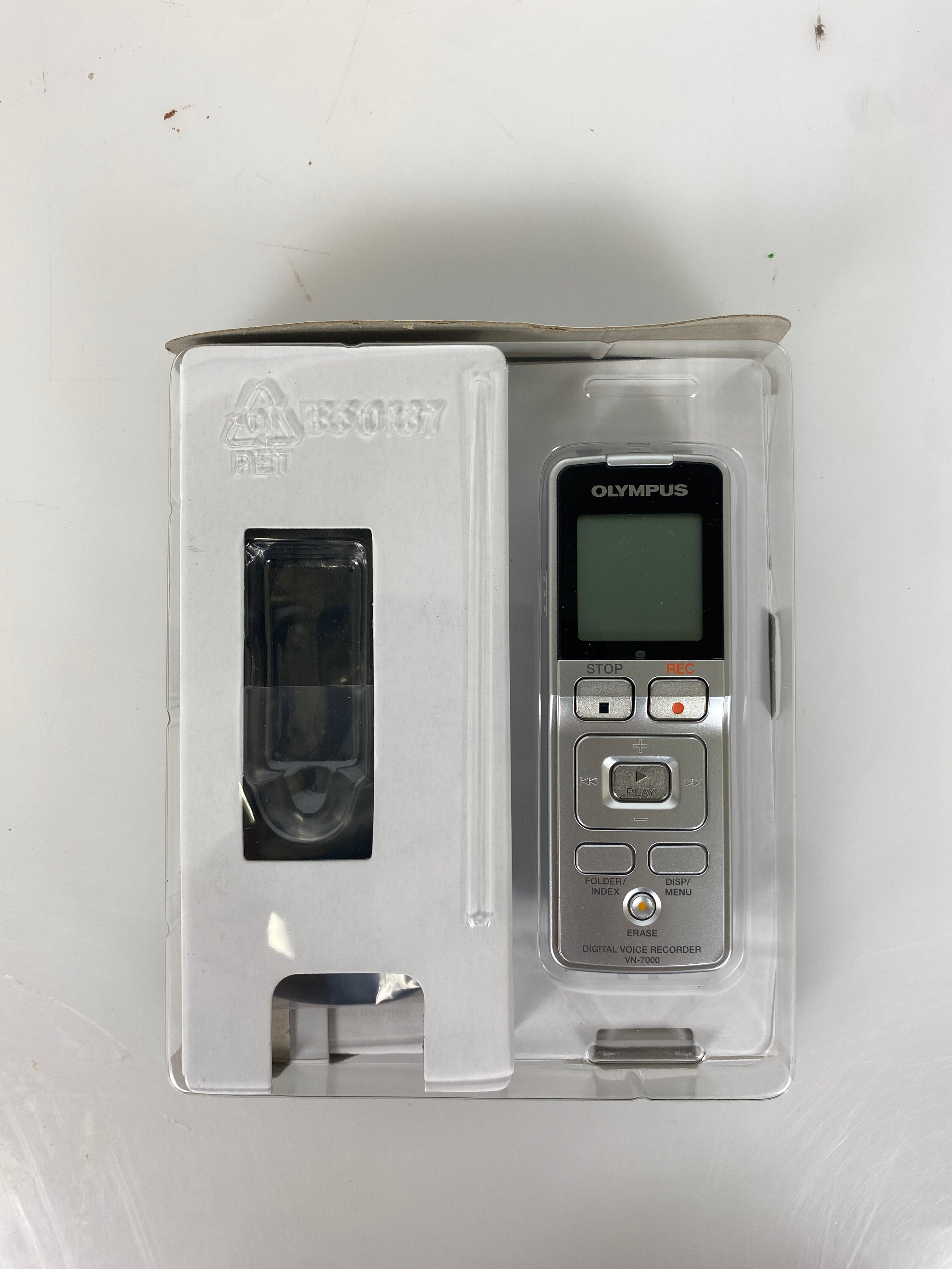 Olympus VN-7000 Digital Voice Recorder