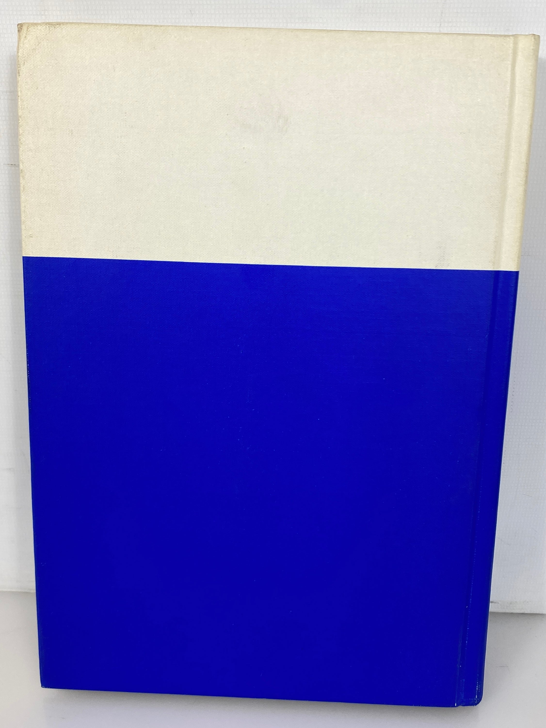 Organic Chemistry by Hart/Schuetz 1966 Signed Vintage HC Textbook