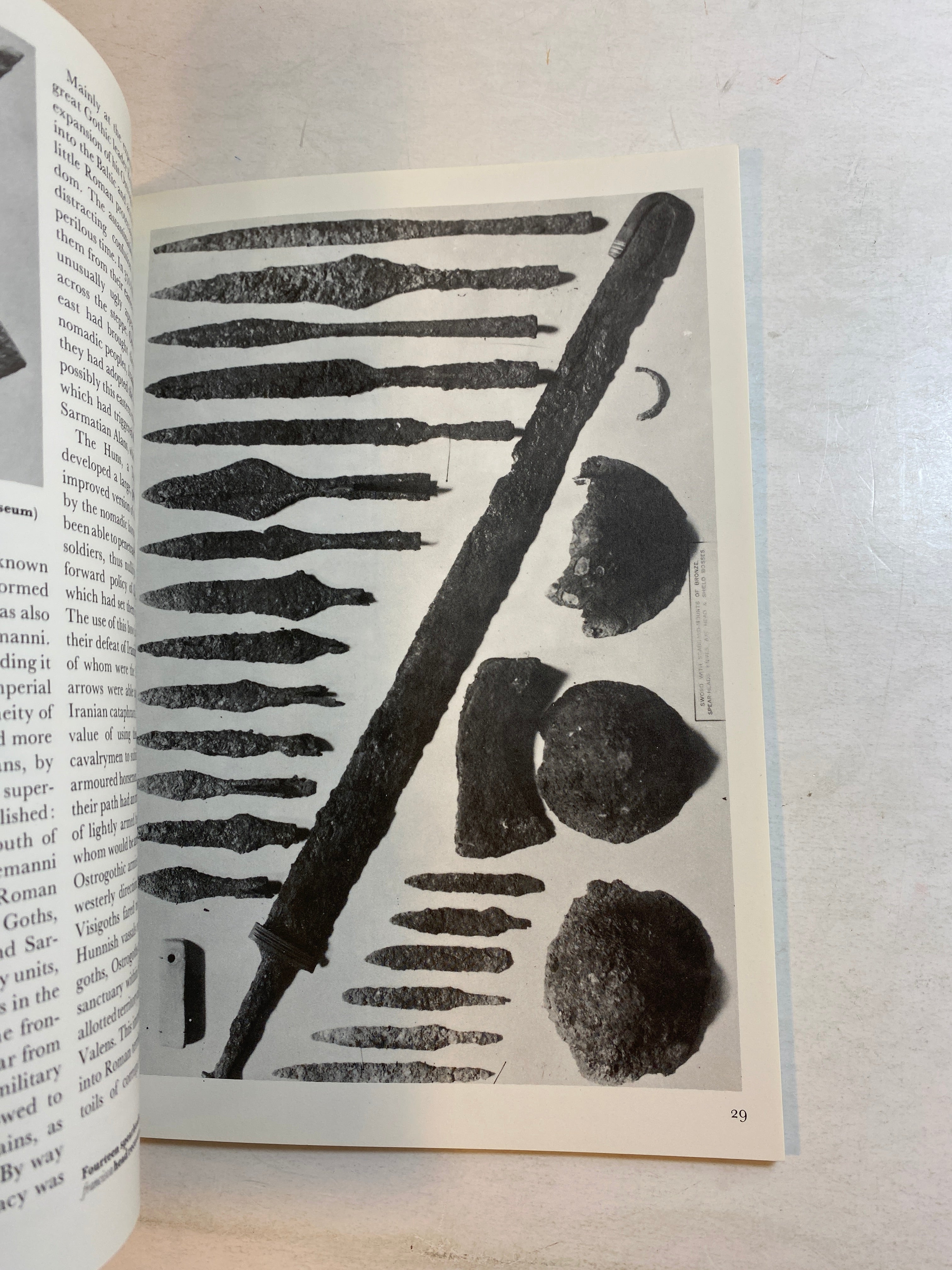 Osprey Men-At-Arms Series #129 Rome's Enemies Germanics Dacians 1982