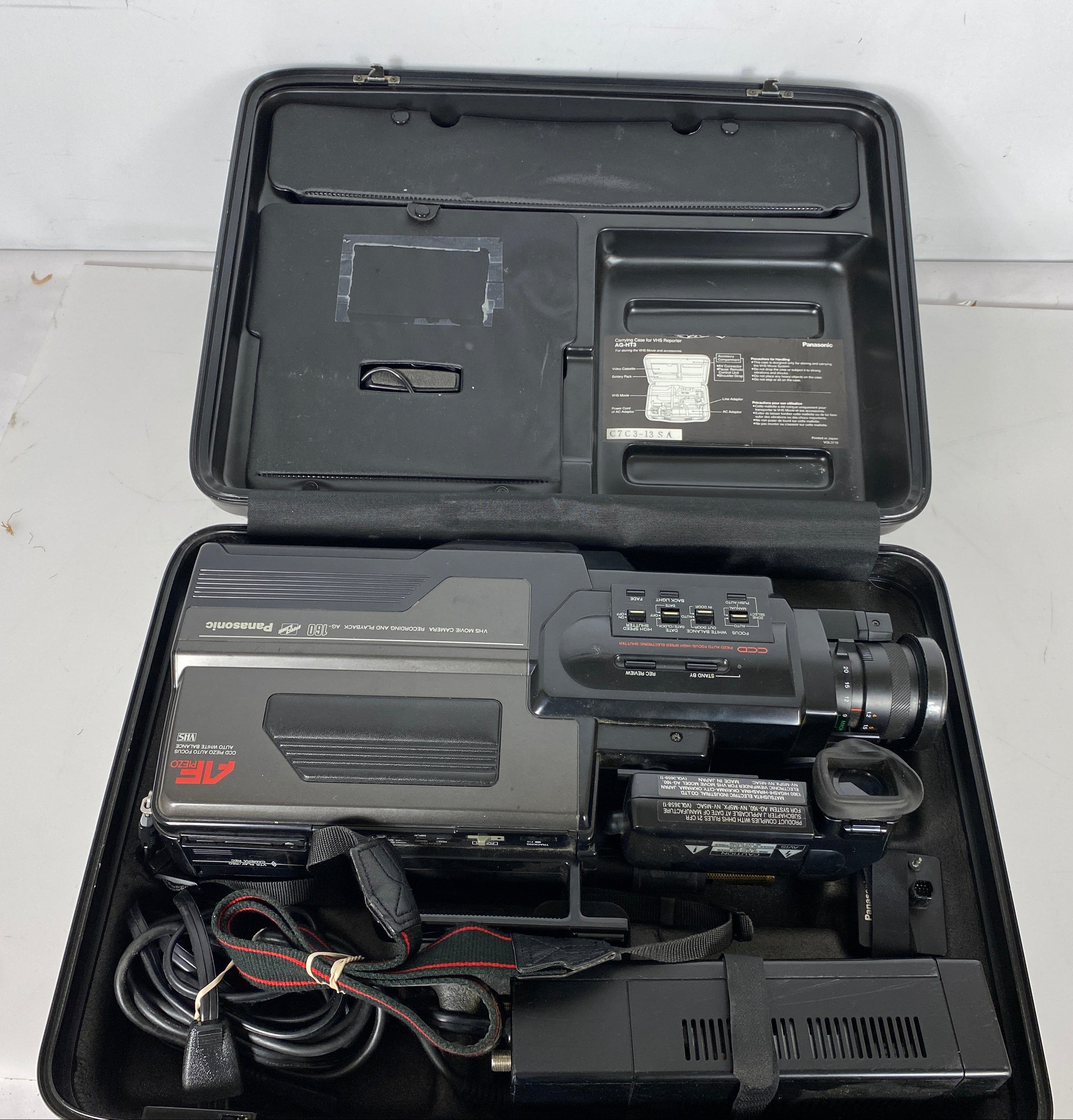 Panasonic AG-160 VHS Reporter