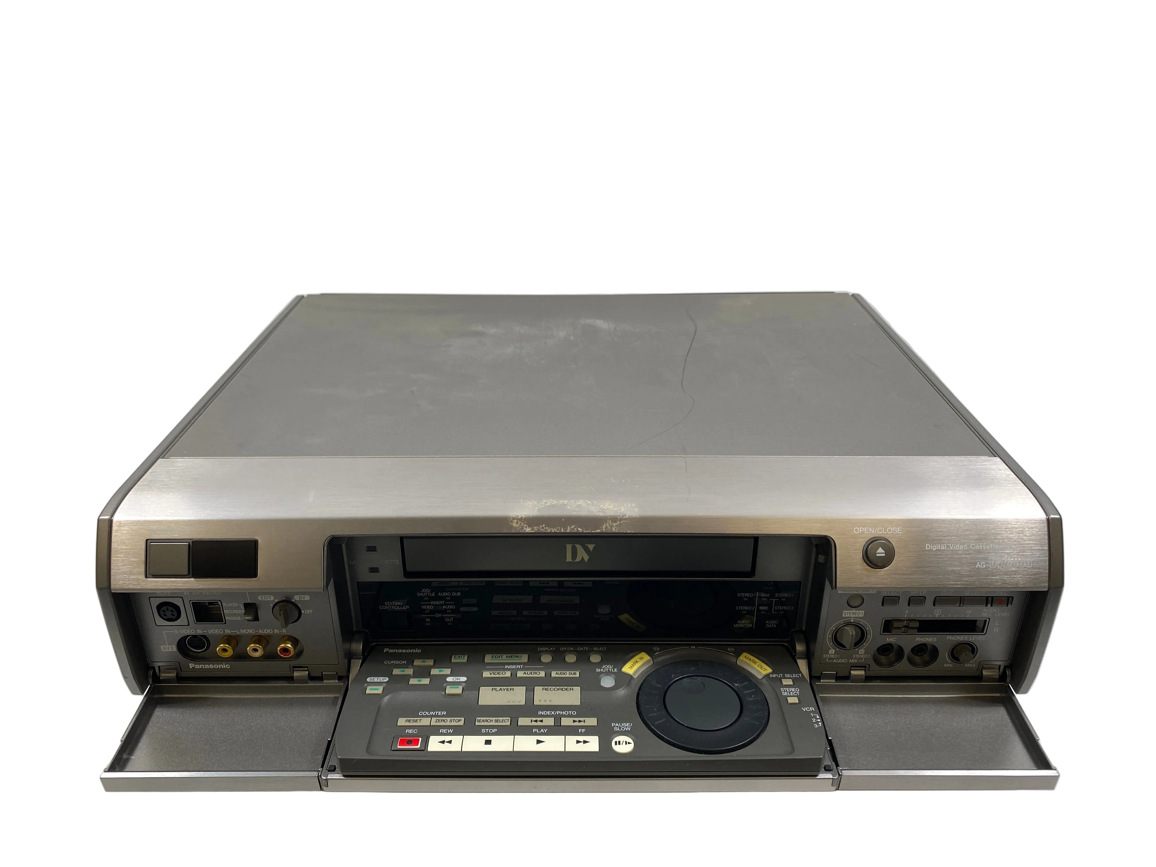 Panasonic Digital Video Cassette Recorder AG-DV2000 *For Parts Only*