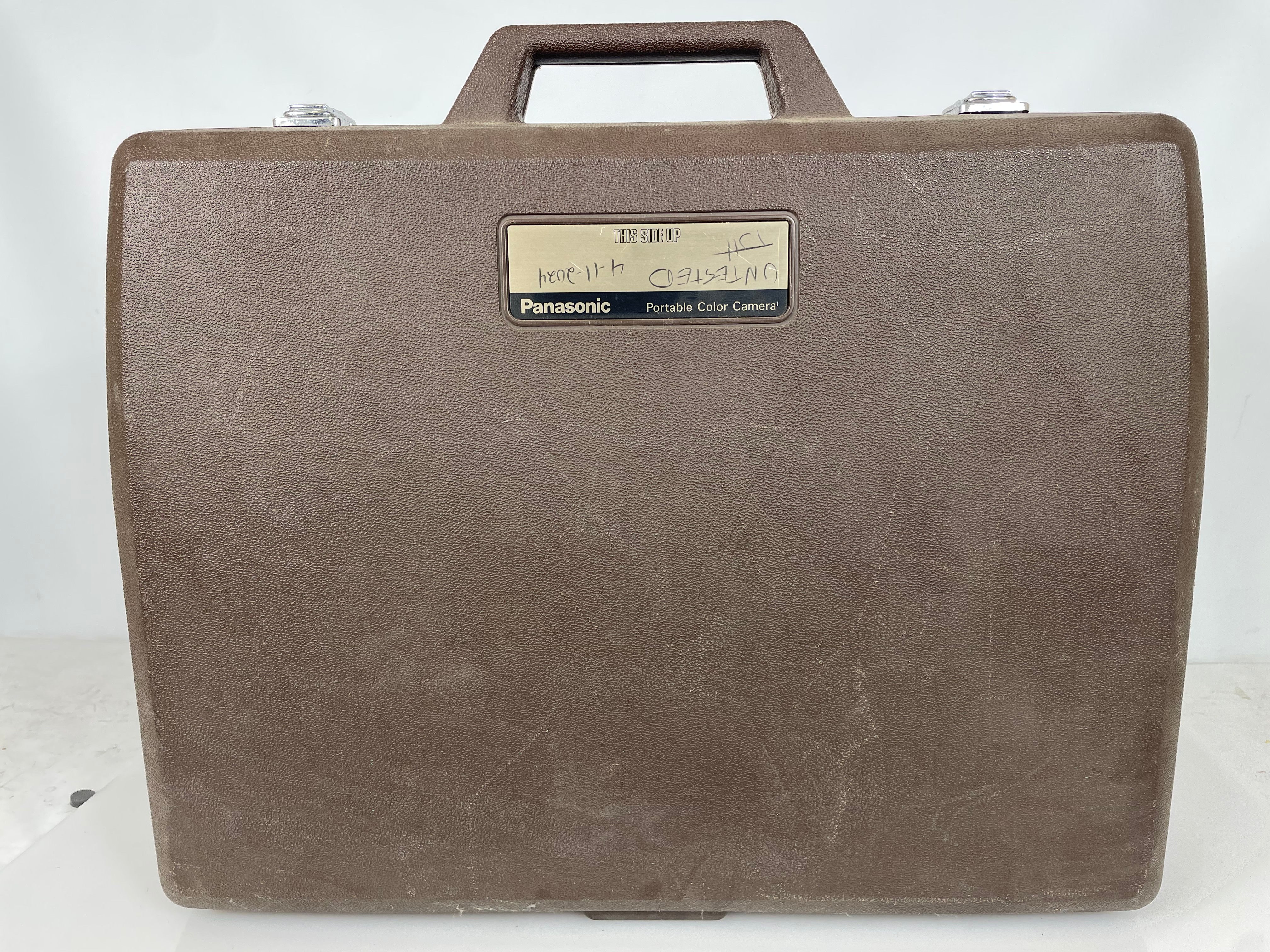 Panasonic WV-3990B Color Camera